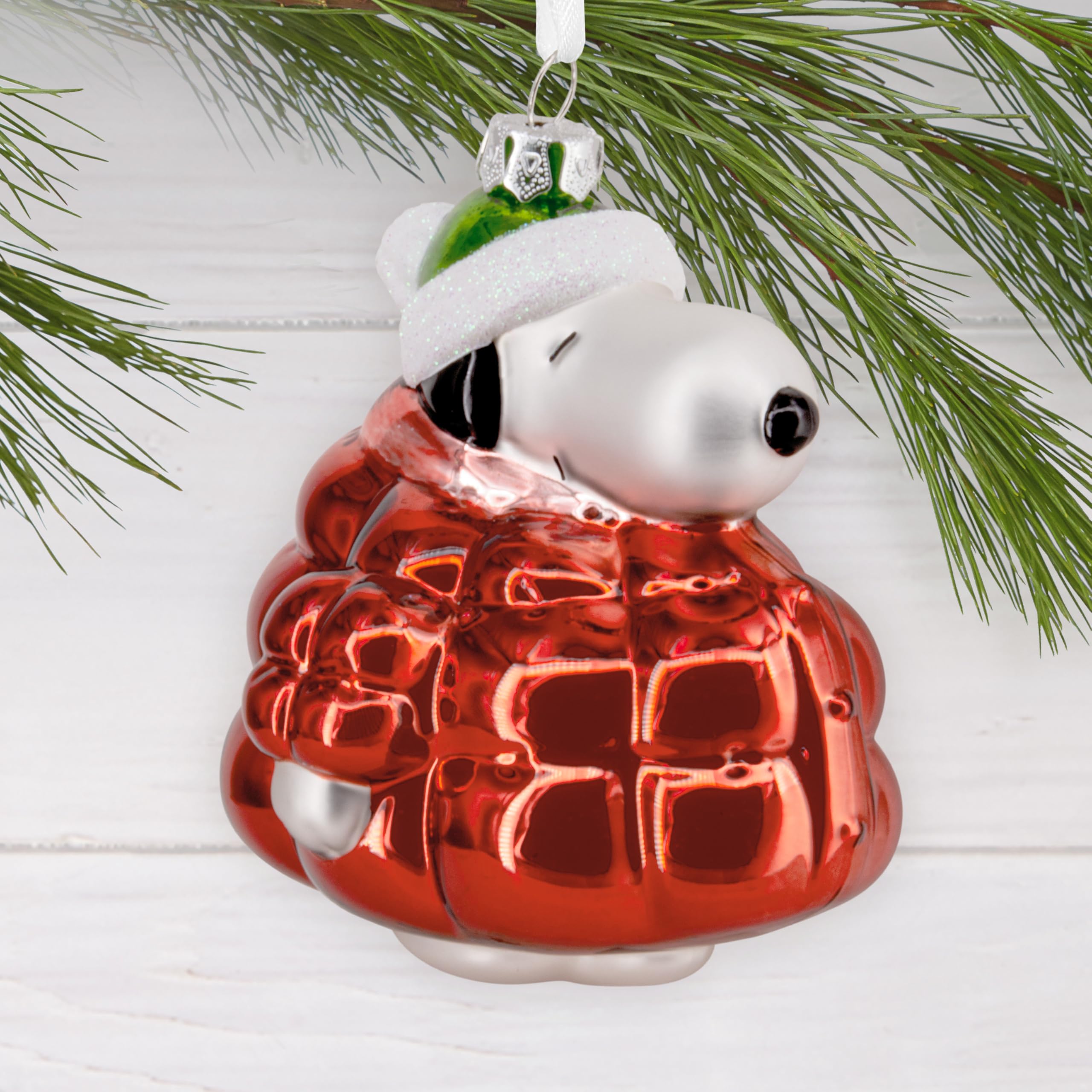 Hallmark PEANUTS SNOOPY サリー クリスマスオーナメント Amazon.com: Hallmark Peanuts Christmas Ornament (Snoopy in Puffer