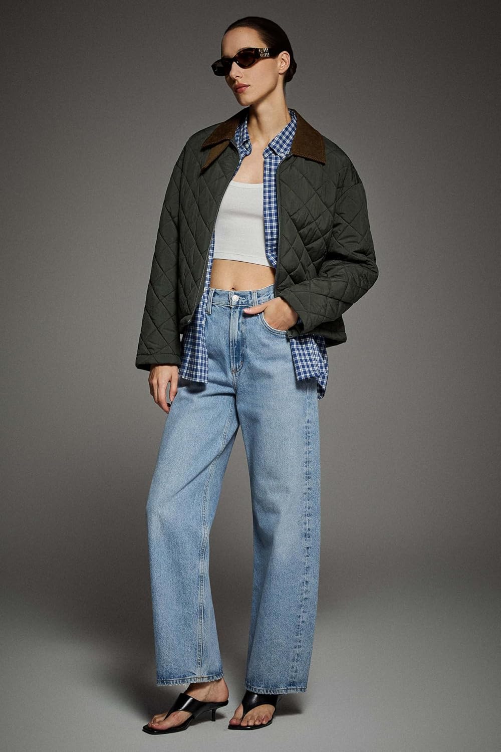 Orolay Women's Quilted Lightweight Puffer Jacket Zip Up Cropped Padded Coat Casual Outerwear with Pockets - Image 5