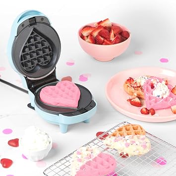 Giles & Posner Mini Waffle Maker & Storage Box Set – 5-in-1 Non-Stick Waffle Iron with Removable Cooking Plates, Durable Plastic Storage Container Holds up to 8 Plates, Perfect for Celebrations