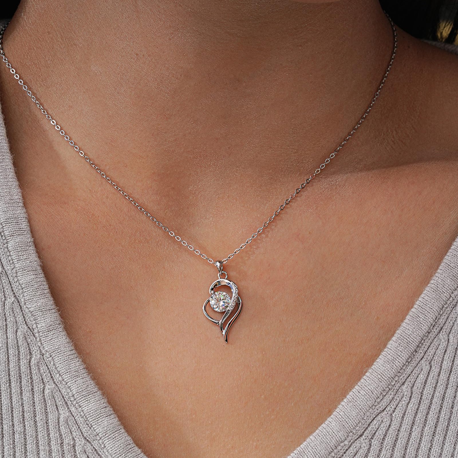 Collar de oro de 9/14/18 quilates con doble corazón para mujer, collar con colgante redondo de moissanita de 1 quilate, oro real