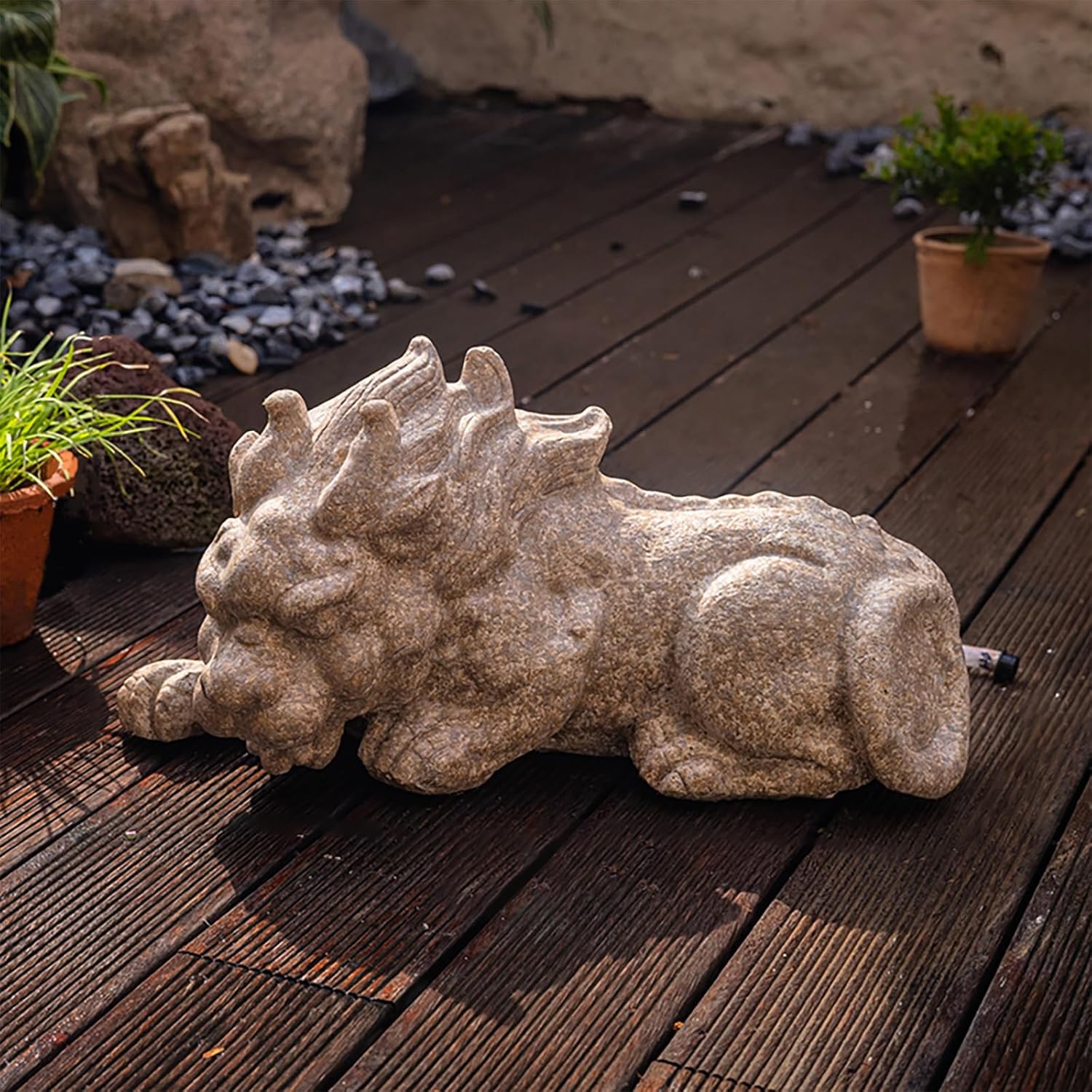 Pond Spitter, Fountain Dragon Statue, Animal Garden Water Outlet Water Sprayer, Ideal for Garden, Hotel, and Fish Pond Landscape Decoration