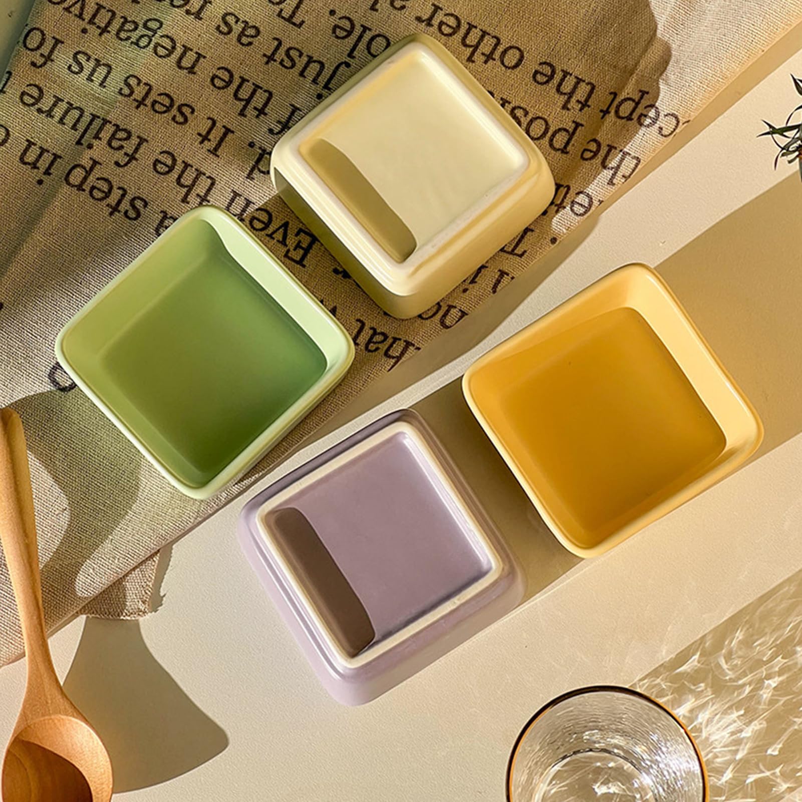 Dxcaicc Pastell Quadrat 4 Stück Keramik-Dippingschalen Set Aus 4 Kleinen Servierschalen in Weicher Matter Farbe, in Mehreren Farben Erhältlich Für Sojasauce, Dessert,Creamy Yellow