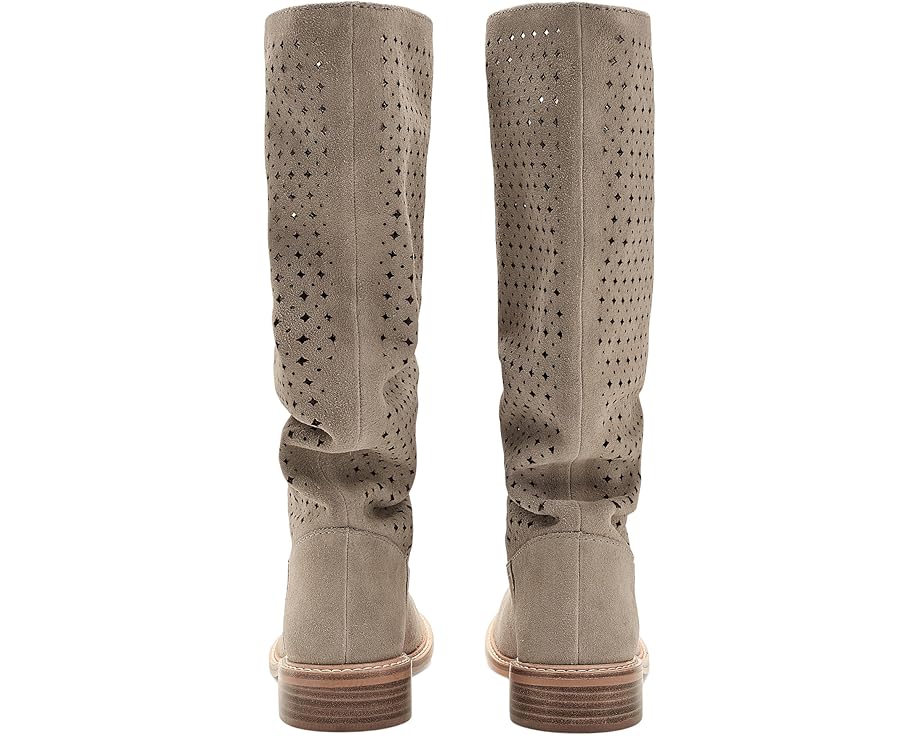 Seychelles Desert Eagle - Front View