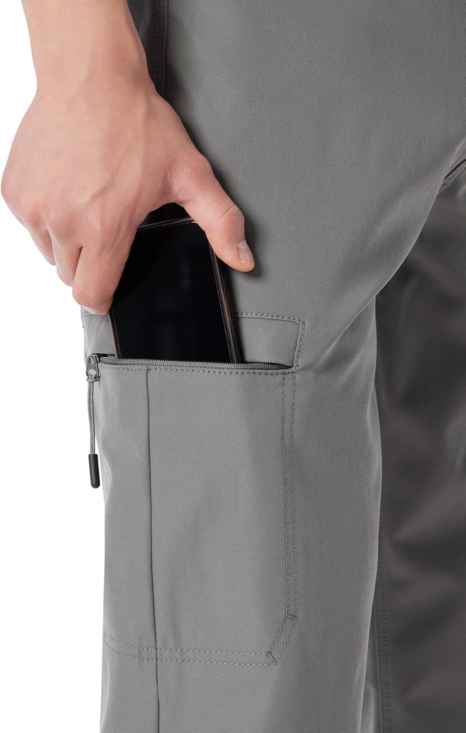 BASS Outdoor Mens Essential Water Repellent Tech Zip Cargo Pocket Tapered Leg Pant Standard - Image 4