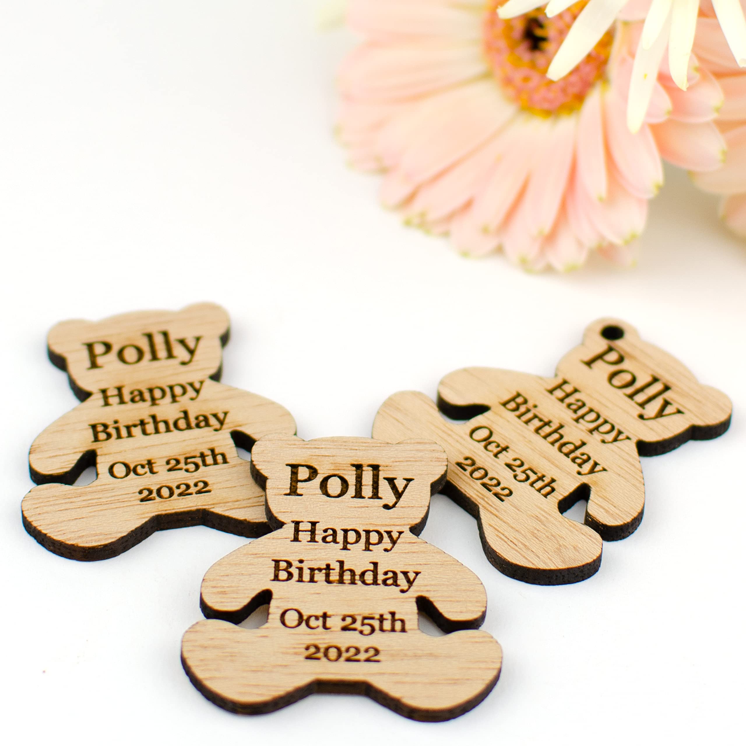 Personalised Wooden Teddy Bear Favours - Gift for Guests at Christenings, Baby Showers, Weddings, Birthdays or Any Other Occasion - Party Decoration Keepsake.