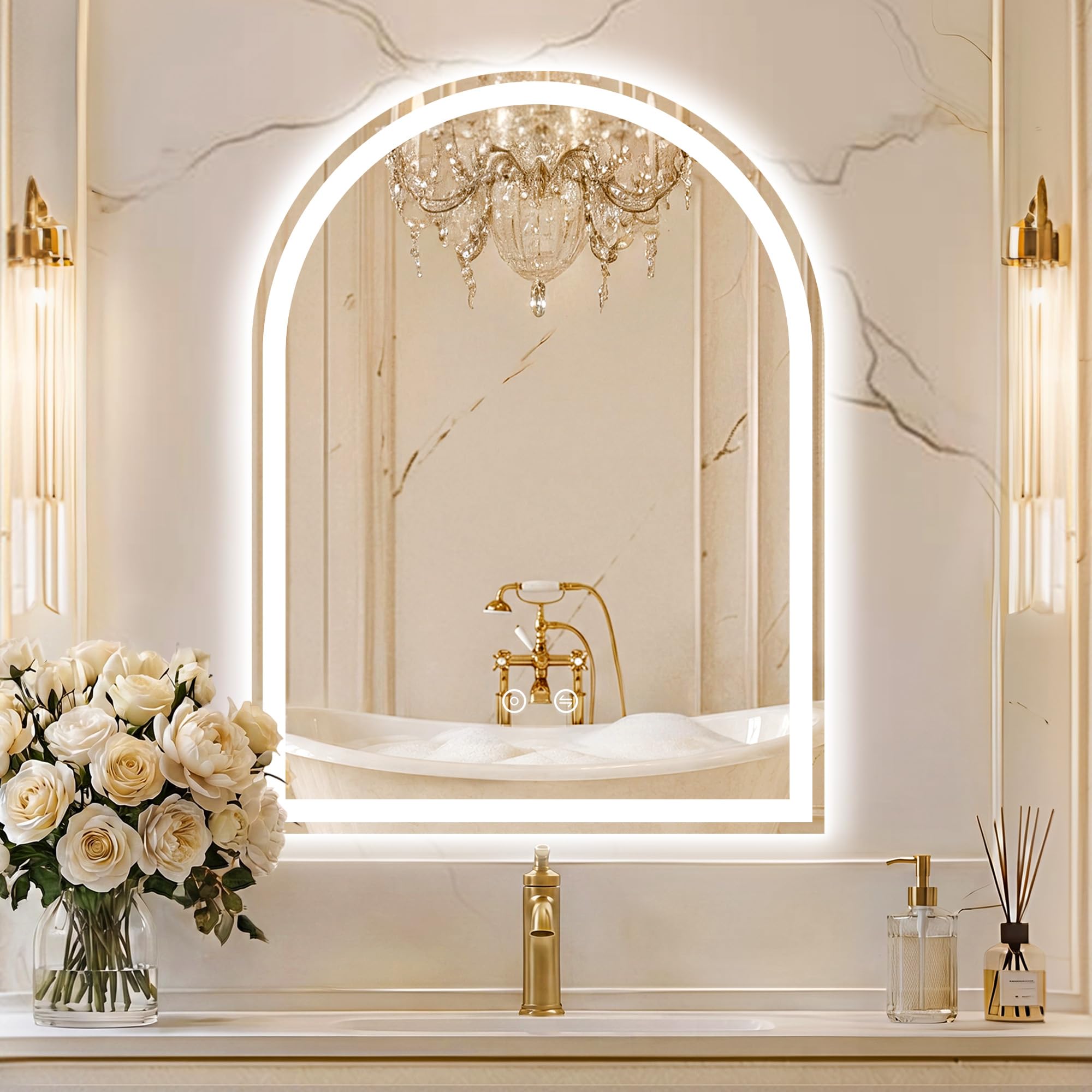 Miroir arqué DEL antibuée à intensité variable pour salle de bain