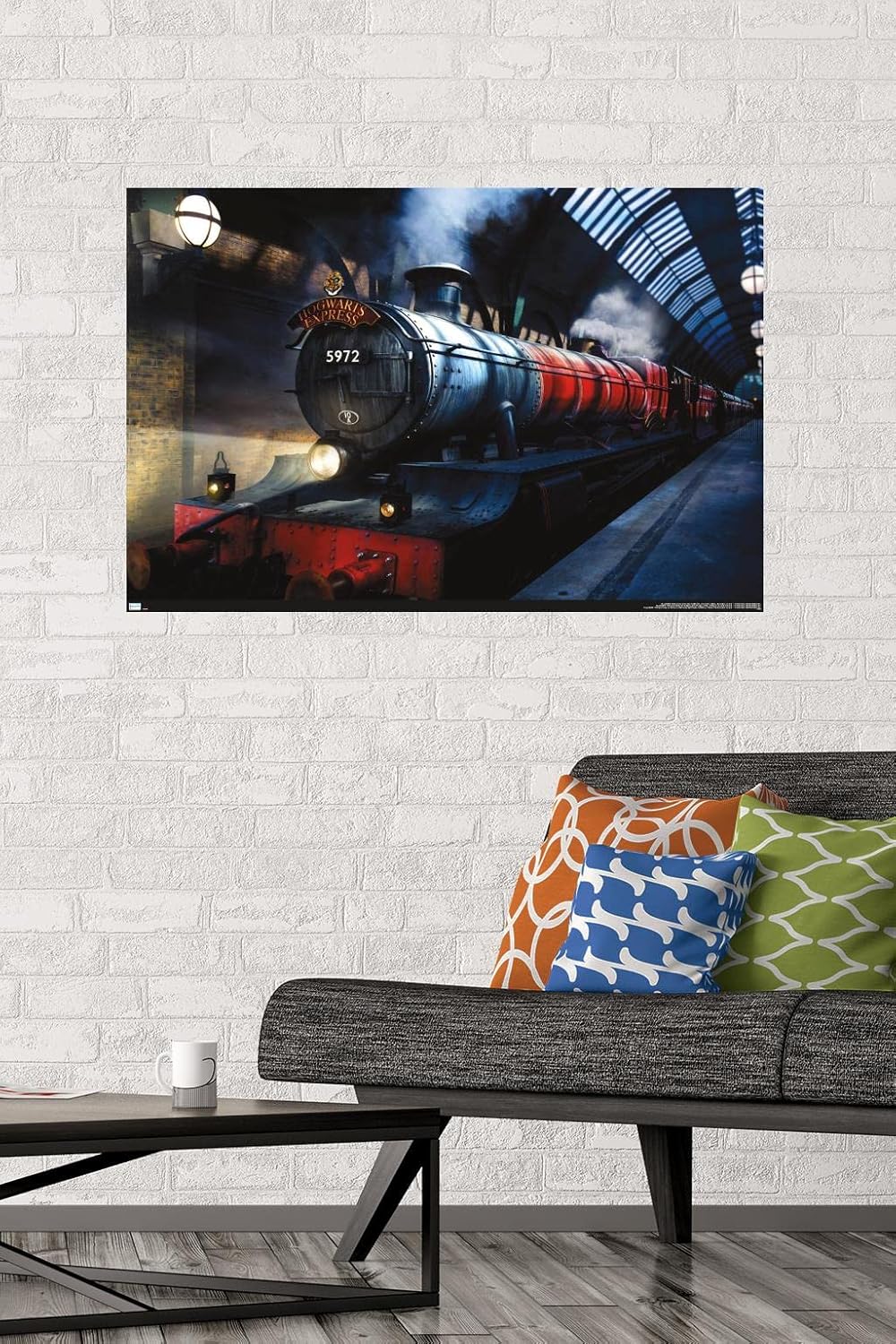 Trends International The Wizarding World: Harry Potter - Hogwarts Express Wall Poster, 22.375" x 34", Premium Unframed Version