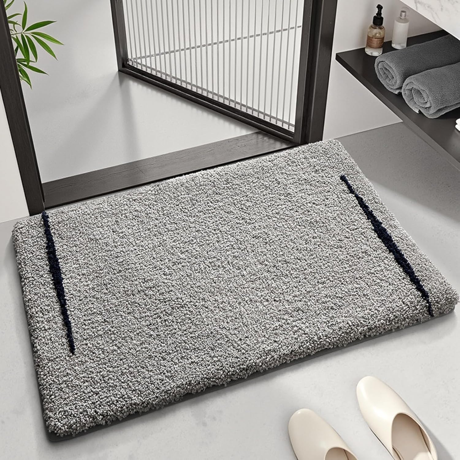 AIEIJJH Non-Slip Flannel Bath Mat Black 40x60cm Soft Absorbent Bathroom Mat Machine Washable with Anti-Skid Backing for Bathroom Shower Floor Safety, 50×80cm, 50×80cm