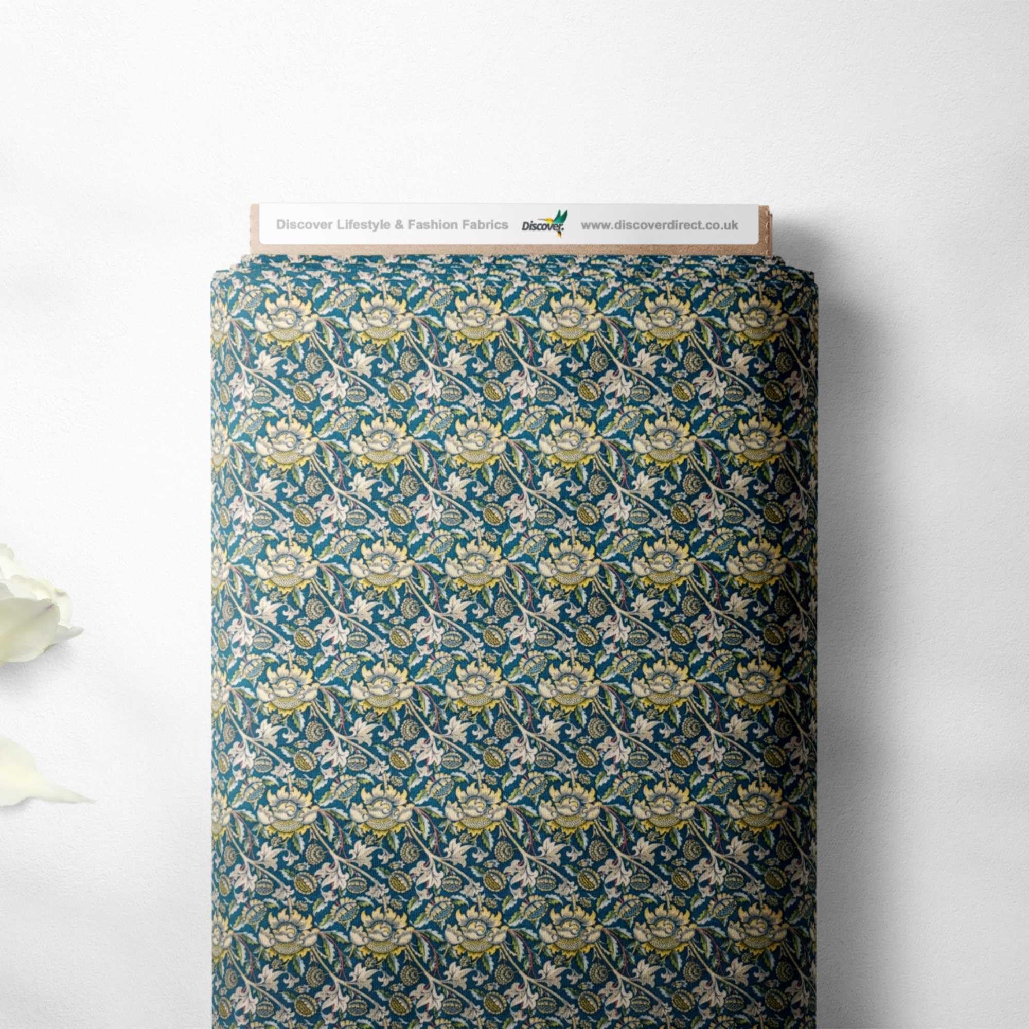 100% Cotton Percale William Morris Designer Classic Printed Design Quilting Craft Dress Quality Sewing Fabric Material | 44" - 112 cm Wide (per Metre, Art Noveau)