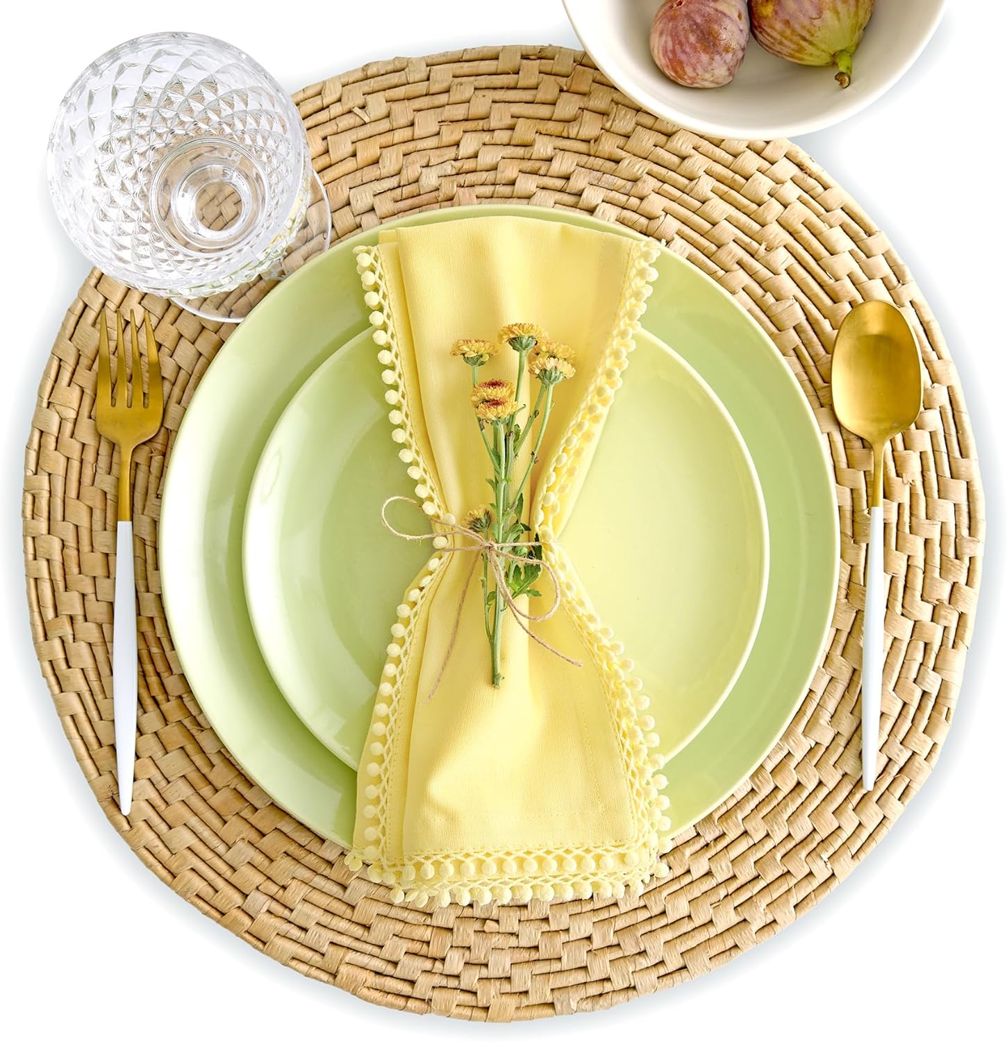 Solino Home Yellow Cloth Napkins Set of 4 - Decorative Cotton Linen Dinner Napkins 20 x 20 Inch for Spring, Easter, Mothers Day - Maddie Machine Washable