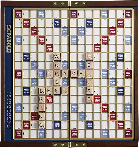 WS Game Company Scrabble Deluxe Travel Edition - Juego de viaje compacto con azulejos de letras de madera, rejilla elevada, tablero plegable y disponible en Yaxa Costa Rica