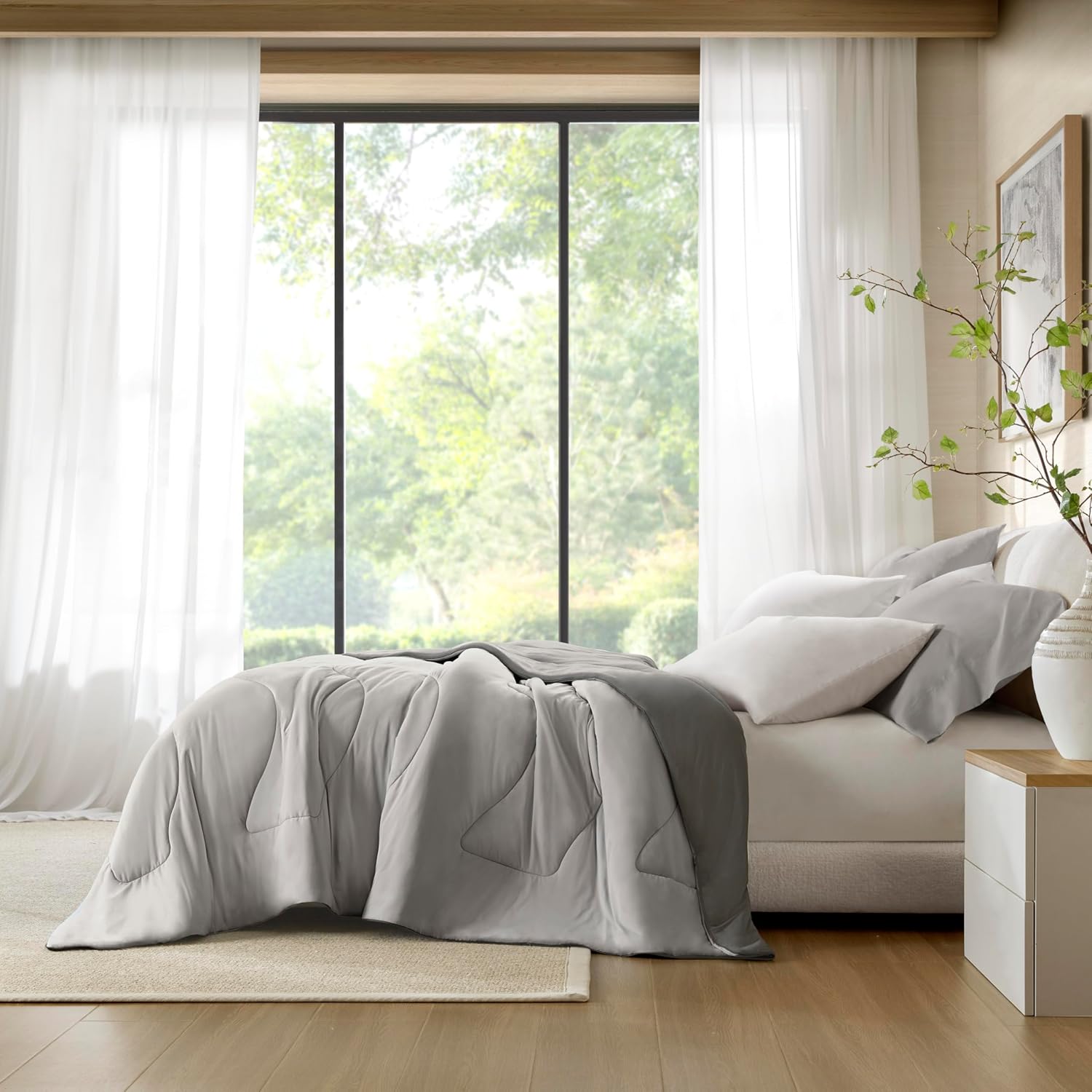 Harbor House Cooling Reversible Tencel Comforter Blanket – Full/Queen Size, Cool-Touch Nylon Blend, Moisture-Wicking & Breathable for Hot Sleepers, Gray/Charcoal, 90x94 Inches