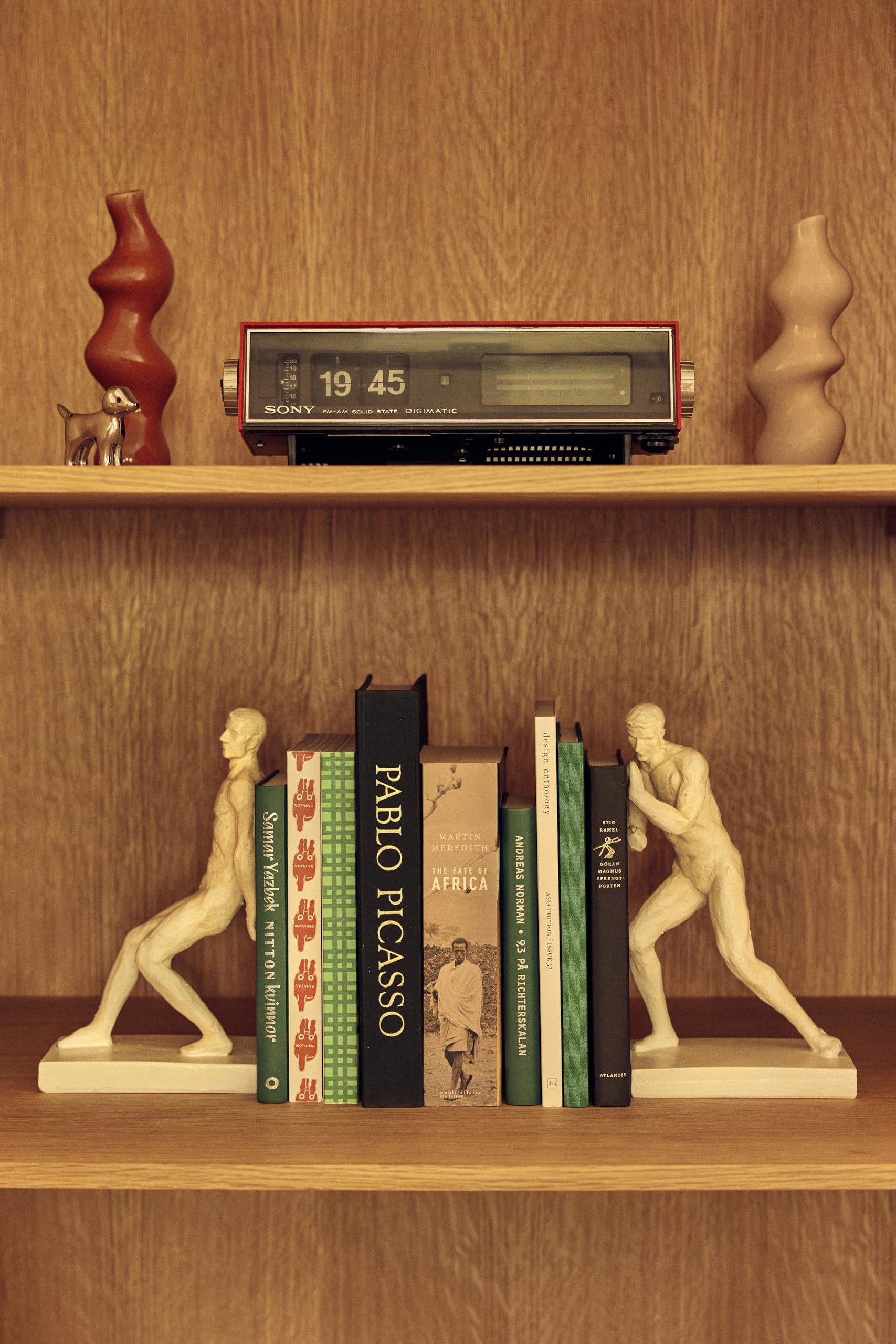Jotex Push Bücherstütze, stilvolle und Starke dekorative Buchstütze aus Polyresin (2er Set) - Weiß, 26.7X16.5X11 cm