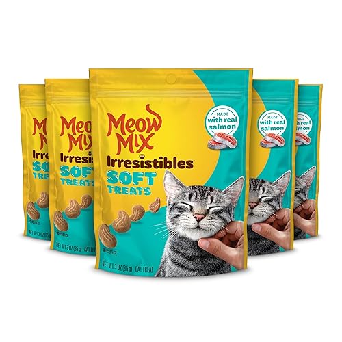 Meow Mix Irresistibles Soft Cat Treats Made With Real Salmon, 3 Oz. Pouch (Pack of 5) - Salmon - 3 Ounce (Pack of 5)