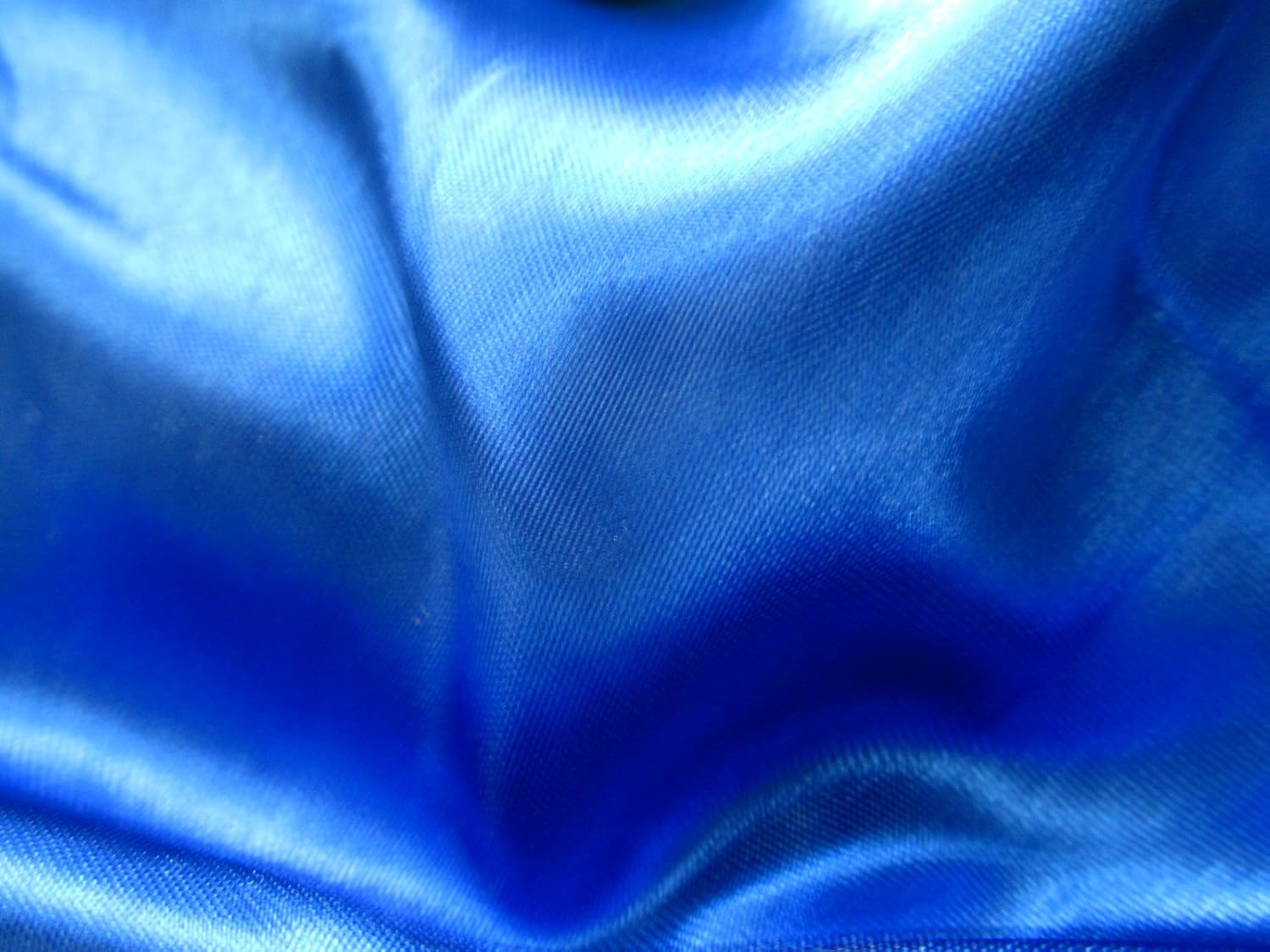 The Fabric Exchange 60 Inch Wide 100% Polyester Silky Satin Charmeuse Fabric by The Yard – Lightweight, Smooth, Glossy, Reflective Satin Weave – Dressmaking, Apparel, Costume & Home Décor Fabric