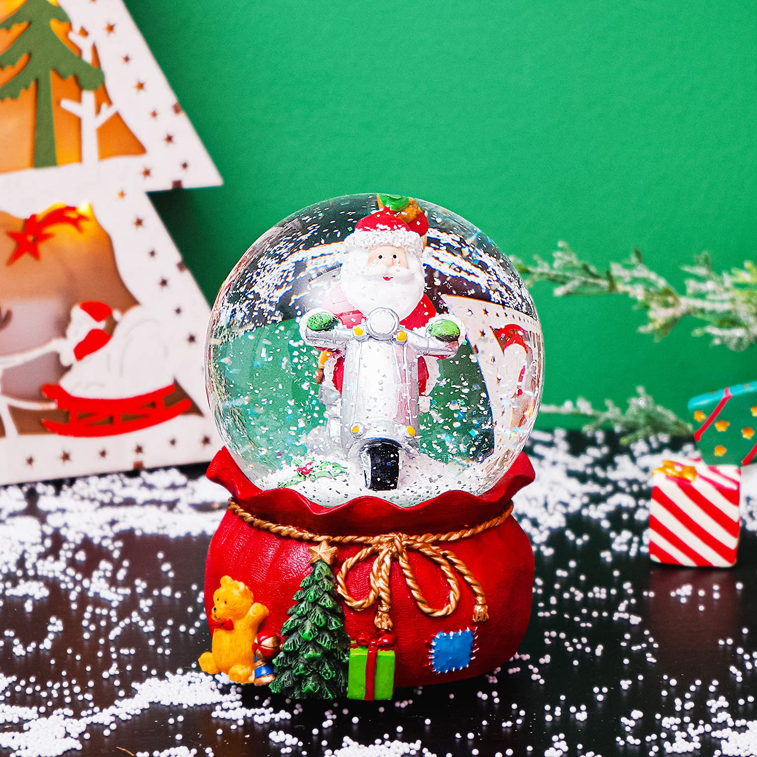 Snow Globes with Snowflakes Dancing Water Glass Snow Globe Music Box for Christmas, Santa Claus