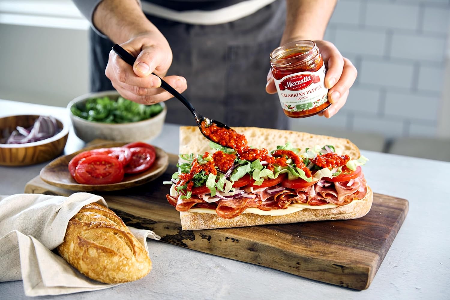 Mezzetta Calabrian Chili Peppers Hot Sauce - Fruity Fiery Flavor with Extra Virgin Olive Oil - Italian Ingredient for Pizza, Pasta, Sandwiches - Red Bell Pepper & Garlic Infused - 6 Oz Jar - Pack of 6