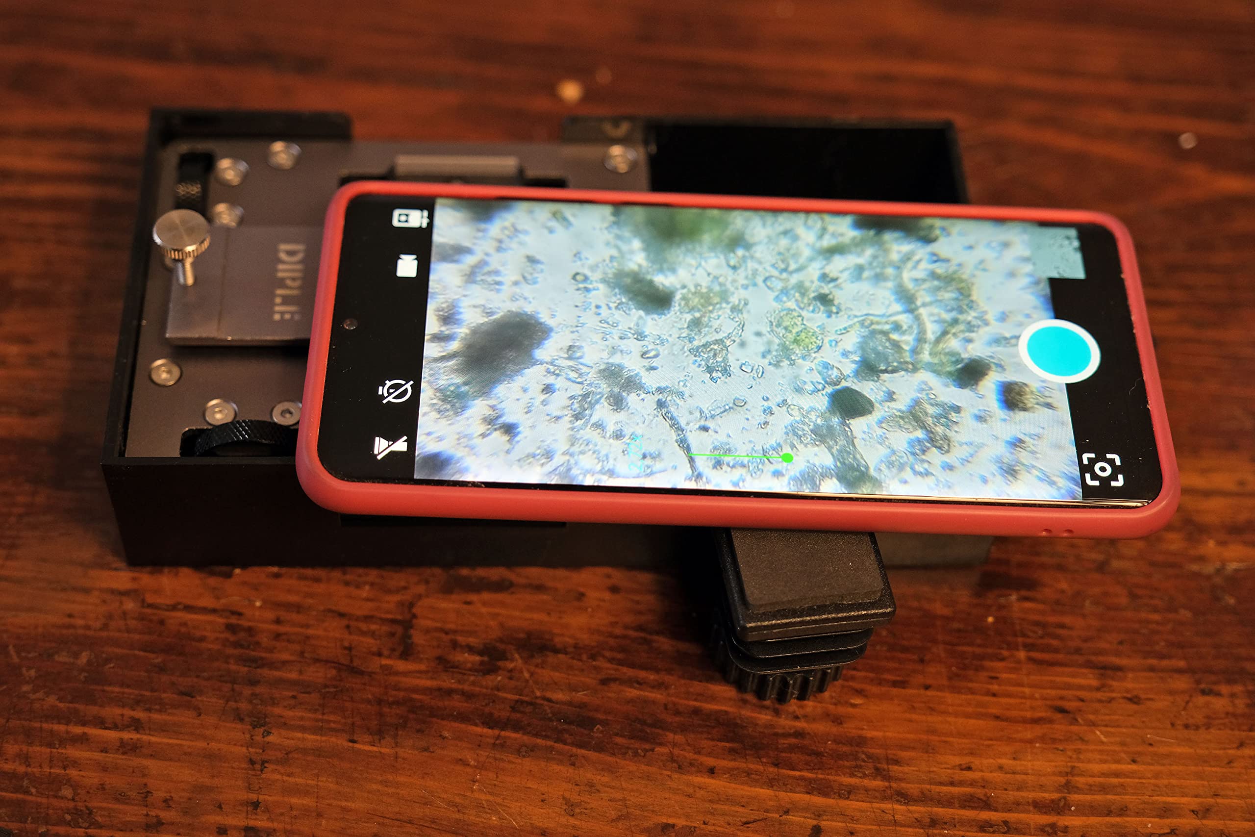 DIPLE BF - sistema per microscopia tramite smartphone con 3 diverse lenti e "fine stage" per movimentazione fine del vetrino