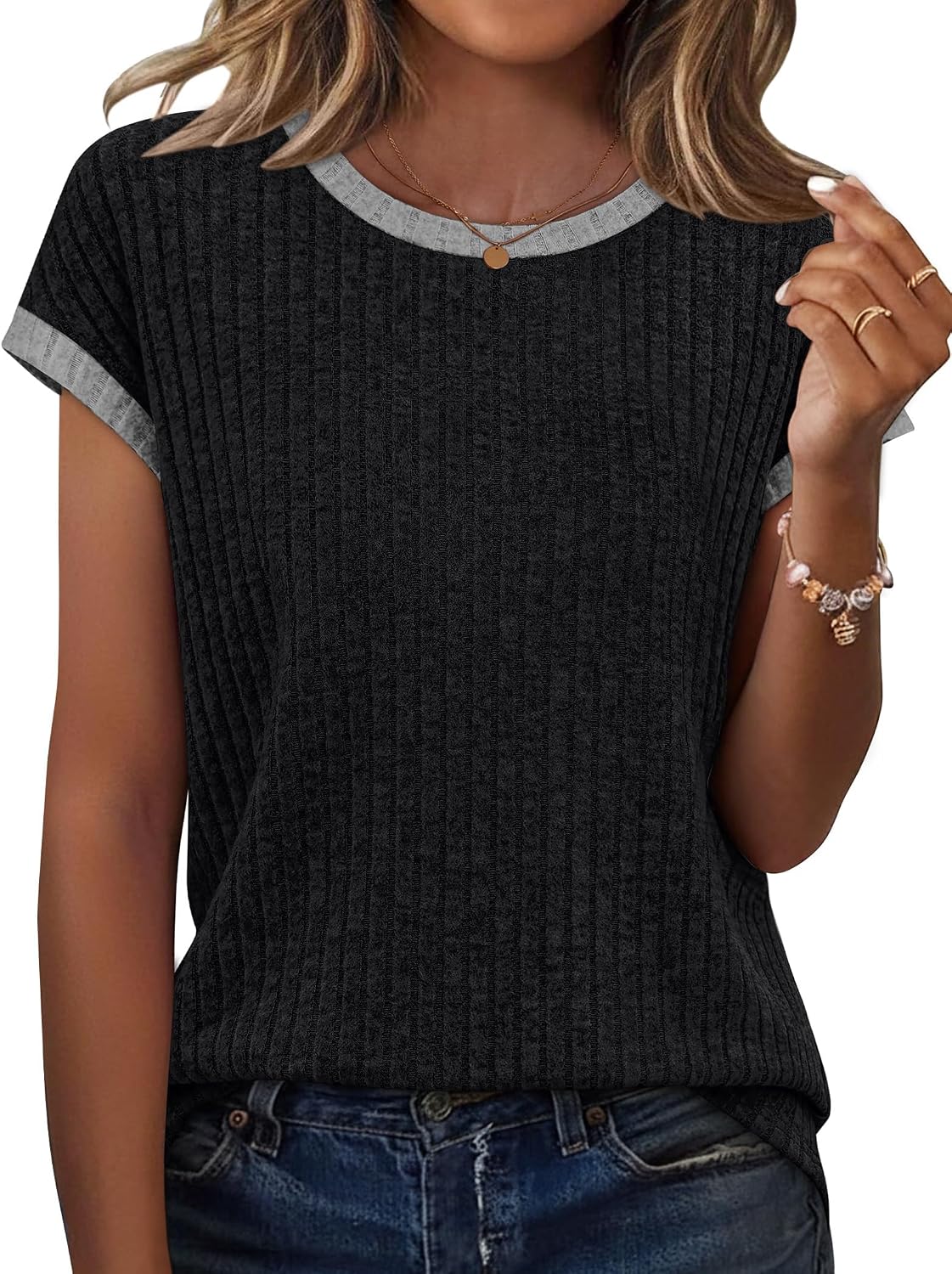 Sampeel Womens Tops Short Sleeve Shirts Loose Fit Trendy Summer Outfits Dressy Casual Spring Clothes Lightweight Sweaters