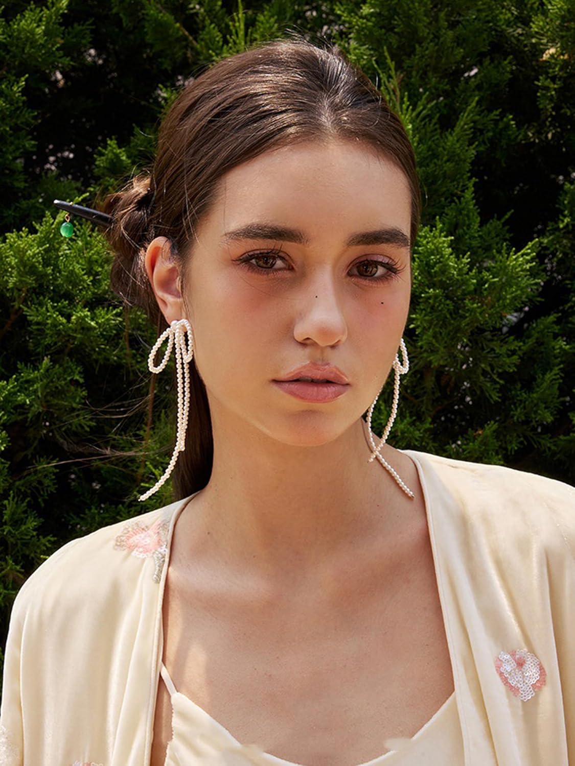 925 Sterling Silver Long Pearl Bow Dangle Earrings for Women, Bow Earrings Elegant Wedding Jewelry, Lightweight Pearl Earrings, Gift for Her - Image 4