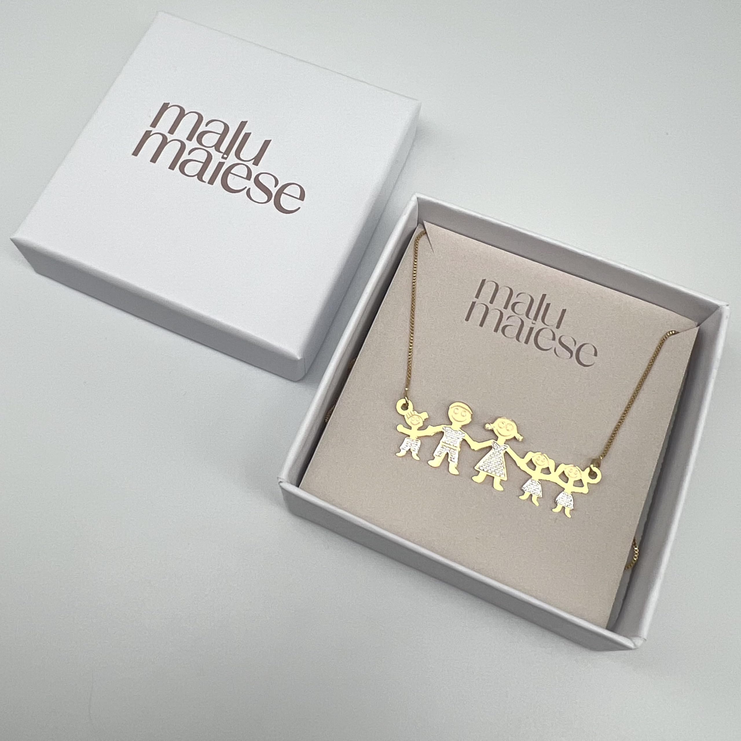 Collar Familia, Collar corto Madre, Padre, Hijos y Hijas, Colgante Personalizado con las varias combinaciones de la Familia, Regalo para Mamá (2 Niños, Oro Amarillo 18K)