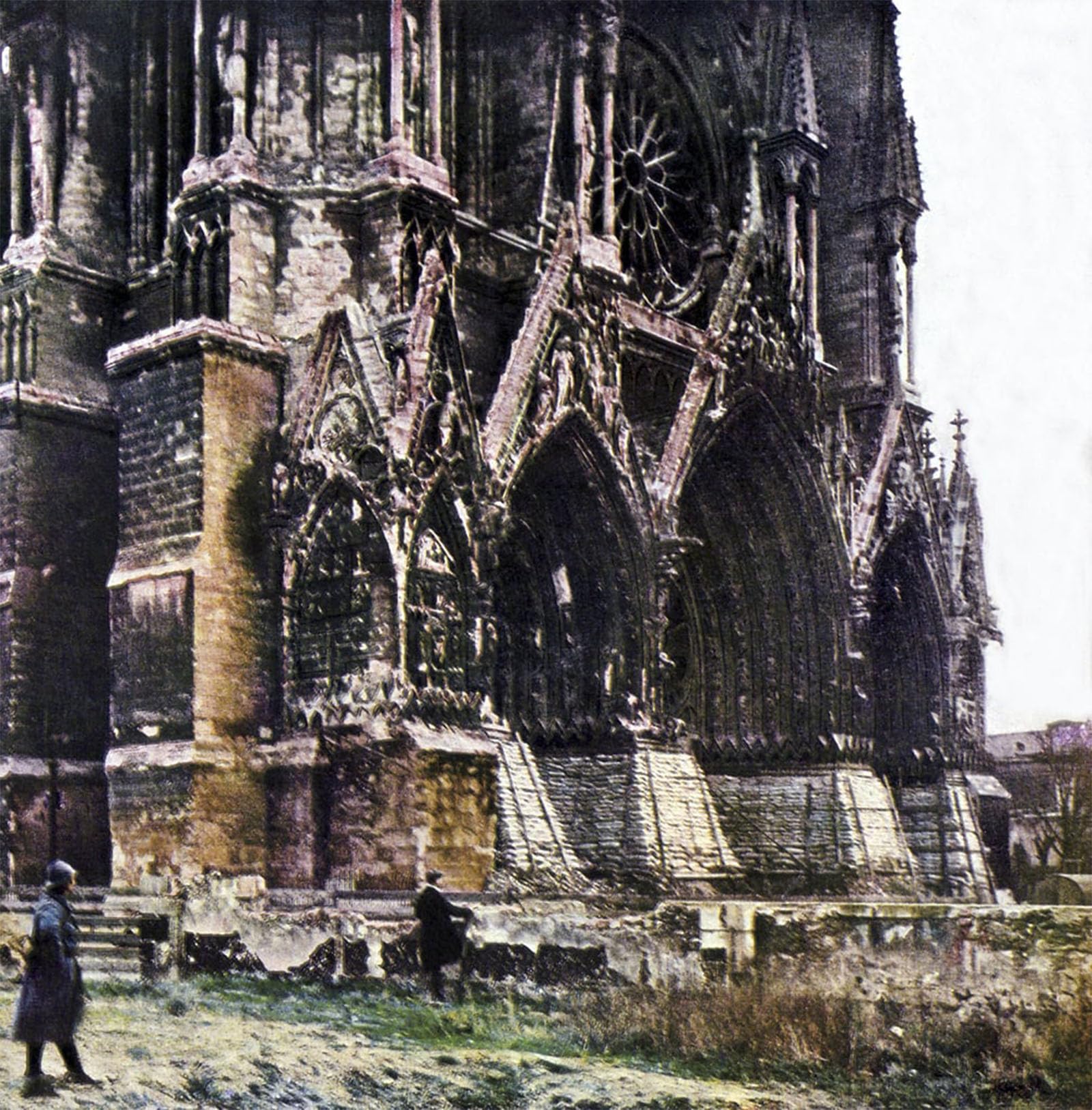 SERENDIPITP Retro Picture Poster Wall Art Pictures Painting the Damaged Cathedral of Reims by Jules Gervais Courtellemont Wall Art Canvas Print for Wall Decor 60x90cm