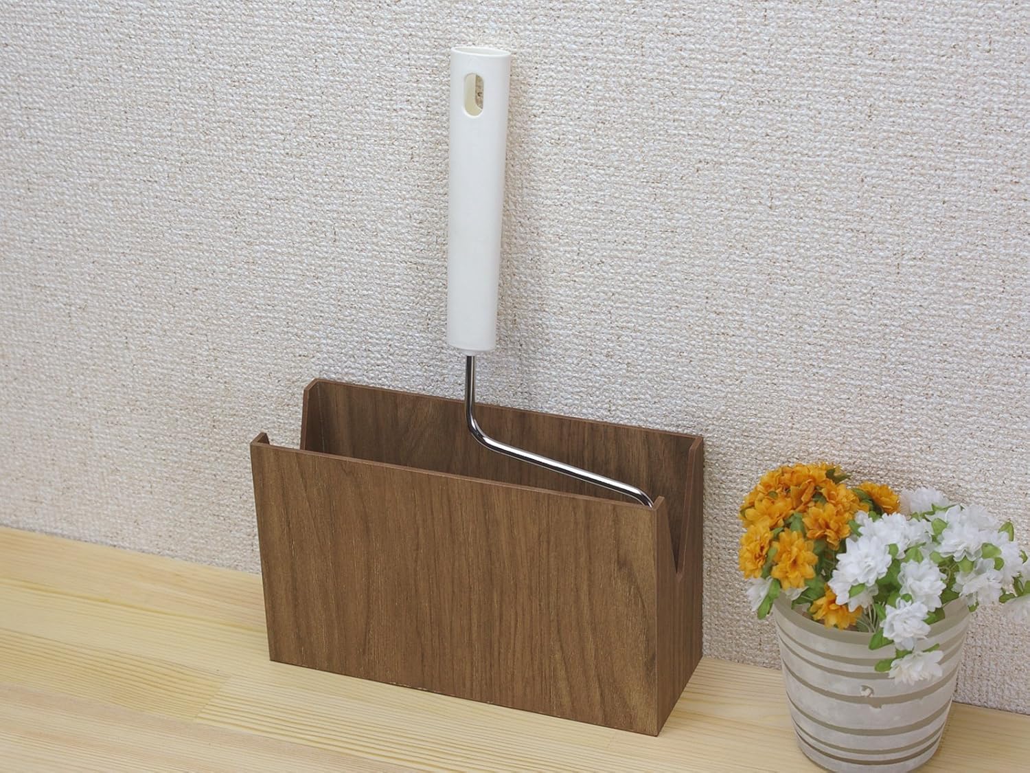 Tatsukraft Bath Carpet Cleaner Storage Stand Case S BW Brown Individual Box Bosk Carpet Cleaner Stand Flooring, Mini Cleaner, Cleaning Supplies, Convenient Goods, Dust Removal, Kitchen, Cleaning Tools, Cleaning Tools, Cleaning Tools, Wood Grain, Interior Decoration, Miscellaneous Goods, Furniture Style, Woodwork, Tatsunosuke Hashimoto Crafts, TATSU-CRAFT Made in Japan SNS Instagram