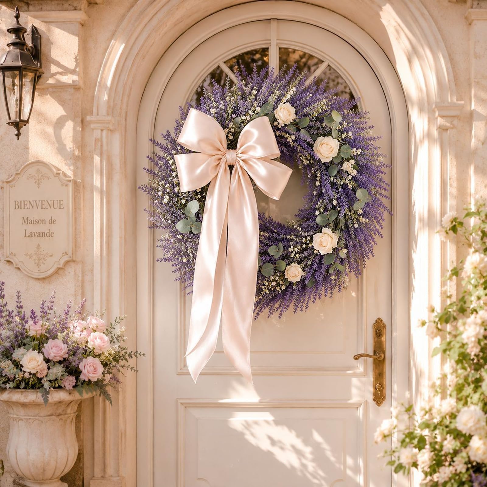 Künstlicher Lavendelkranz, 45/50 cm Lavendel Weiße Rosen Türkranz, Türkranz Ganzjährig, Dekokranz für Haustür Hochzeit Party Garten Tür Fenster Kamin Wand, 18 inch (50cm)