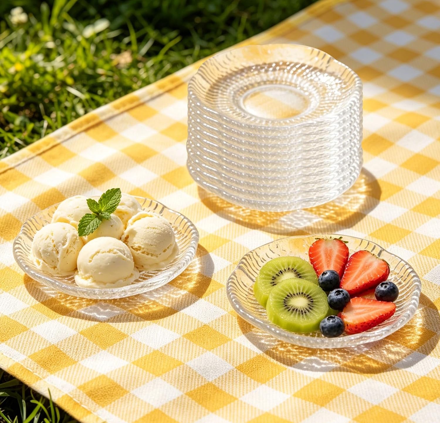 12 Pack 4.7 Inch Glass Dessert Plates, Clear Glass Plates, Vintage Mini Dinner Dishes, Dishwasher Safe for Snack, Salad, Appetizer, Home Party & Wedding