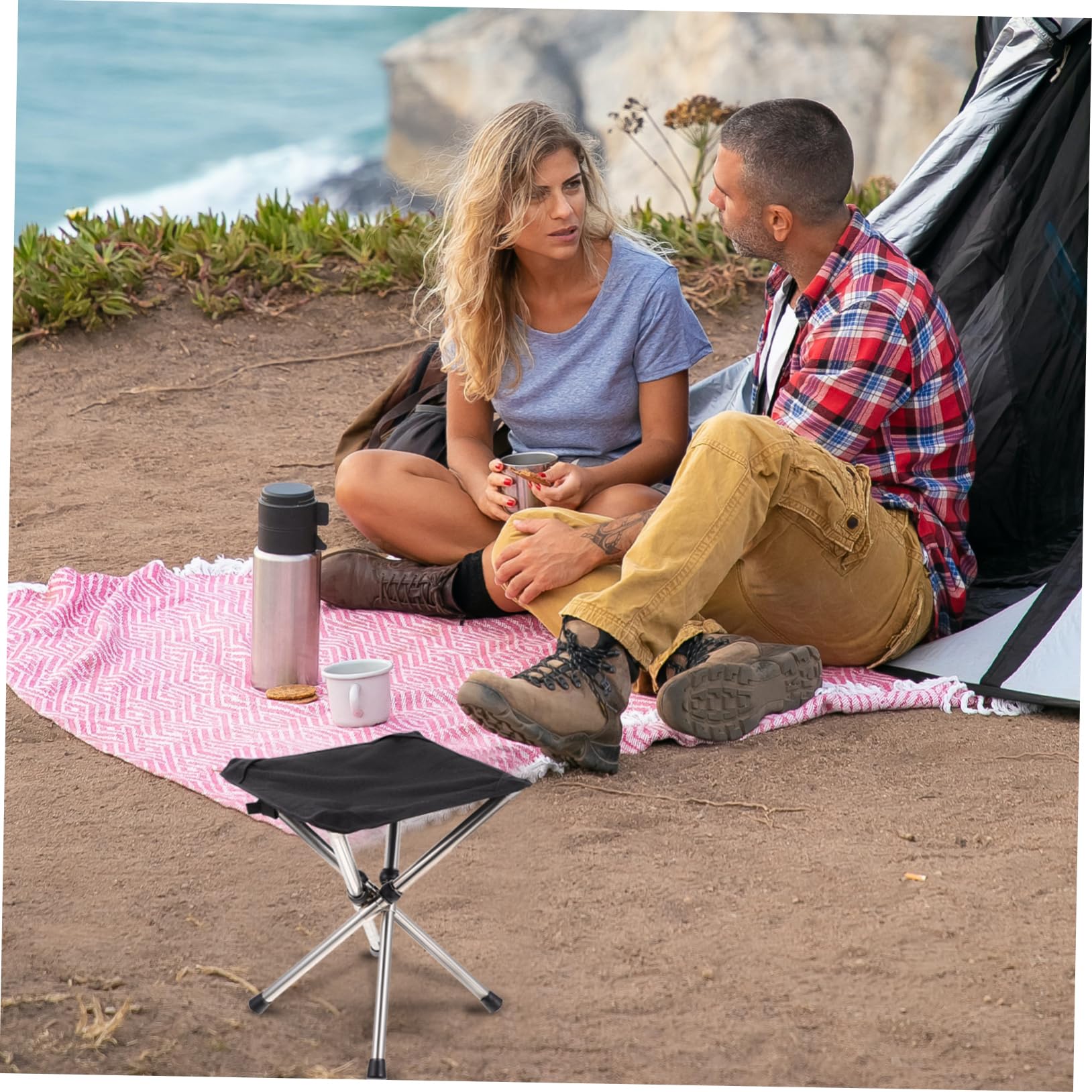 Mikikit Sgabello Pieghevole Telescopico Portatile da Campeggio Nero | Acciaio Inossidabile, Viaggio e Spiaggia, 1 Pezzo, Sedia da Esterno Pratica e Compatta