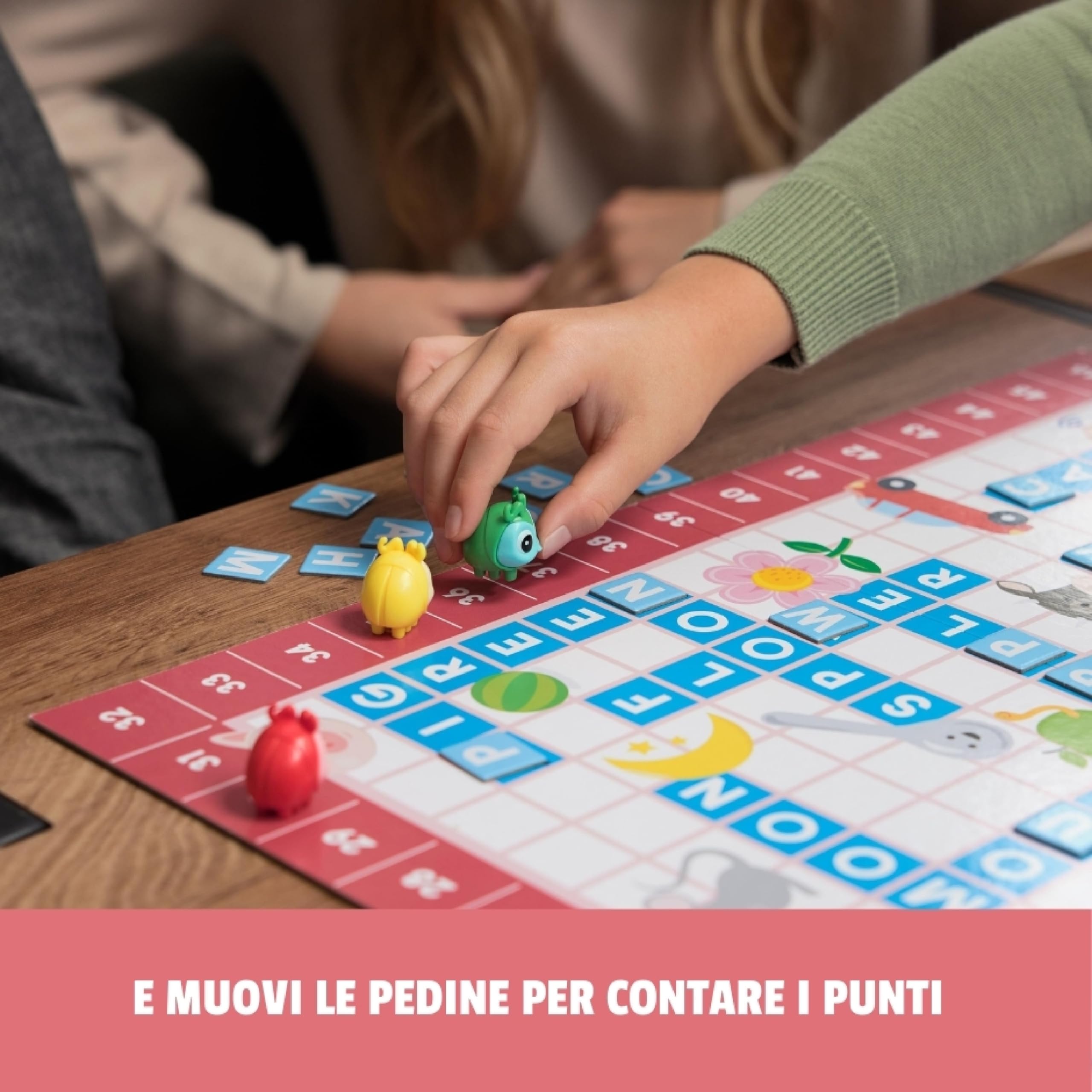 Editrice Giochi, Il Mio Primo Scarabeo Edizione Italiano-Inglese, Gioco da Tavolo, Gioco per Apprendimento di Lettere e Parole, Giochi da Tavolo per Bambini, da 2 a 4 Giocatori, 4+ Anni