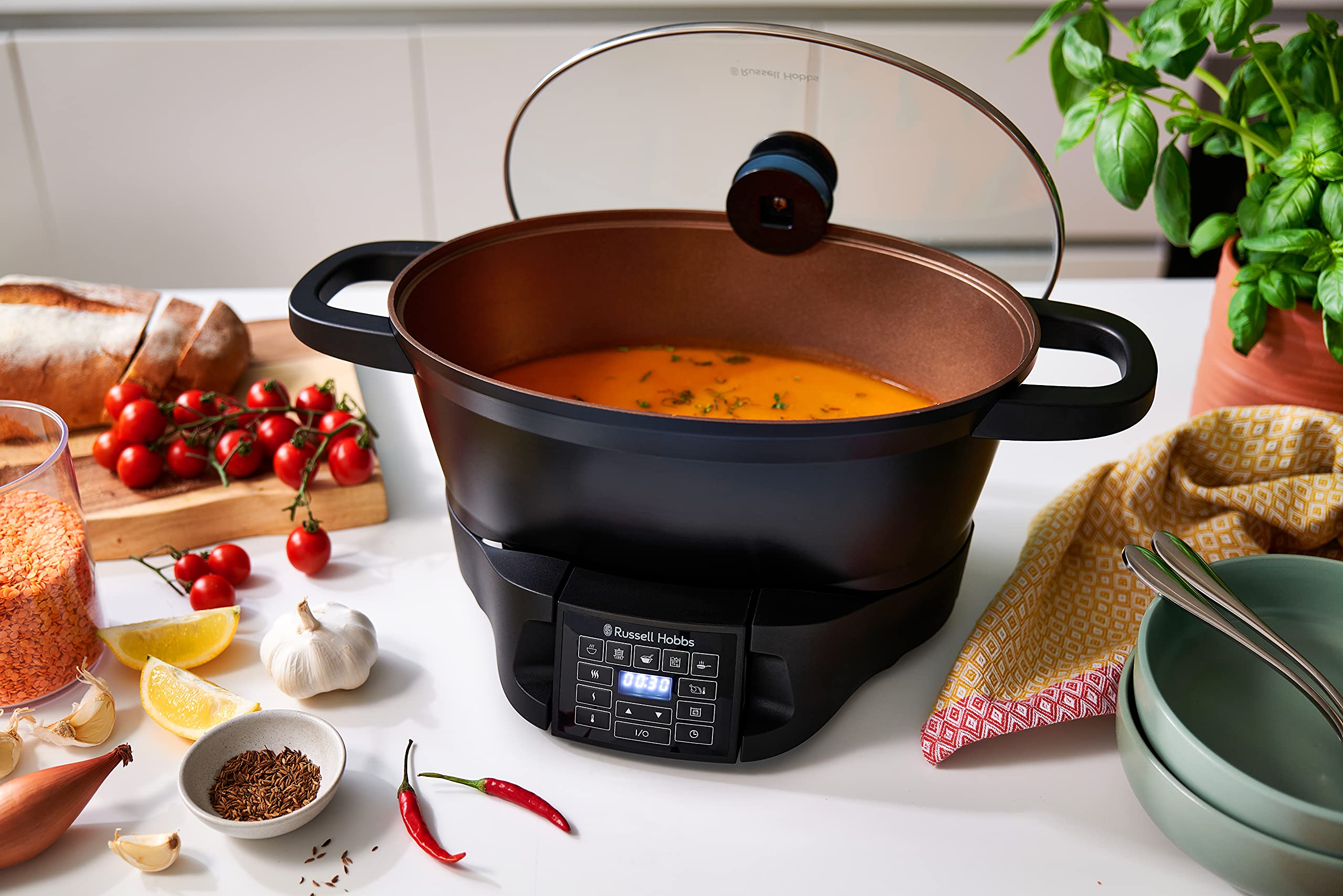 Russell Hobbs Multicooker 6.5 L - 8 Funzioni di Cottura Tra Cui Cottura Lenta, a Vapore, Cuociriso, Sottovuoto, Arrosto - Dispaly Digitale, Pentola Lavabile in Lavastoviglie 28270-56
