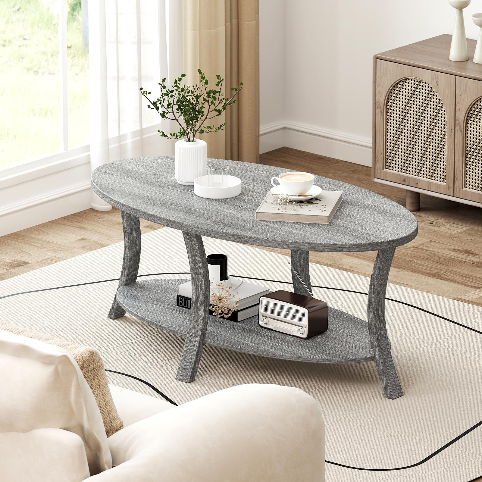 LIFEZEAL Tavolino Salotto Ovale a 2 Ripiani con Scomparti Aperti, in Legno Massello, Tavolino da Caffè, Divano, Tavolo Soggiorno, Moderno, Salvaspazio, Semplice, 111x60,5x47cm, Max 160kg (Grigio)