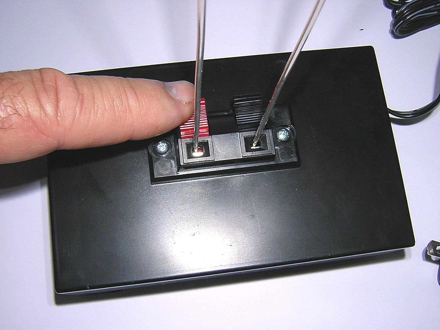 Compact Combo-2 Deluxe Colloidal Silver Generator Package, Make 32 oz in 32 minutes - 14 Gauge