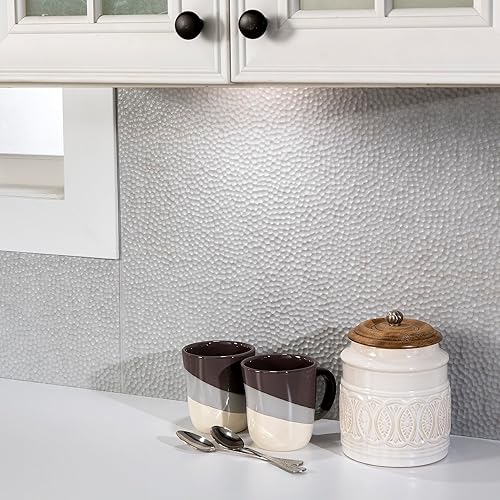 Miniatura 2 de FASÄDE Panel decorativo de vinilo martillado en cachemira (muestra de 6 x 6 pulgadas)