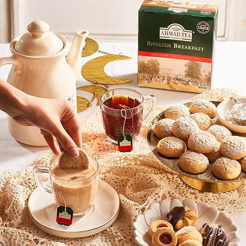 Miniatura 6 de Ahmad Tea Té negro, bolsitas de té English Breakfast, 100 unidades - Con cafeína y sin azúcar