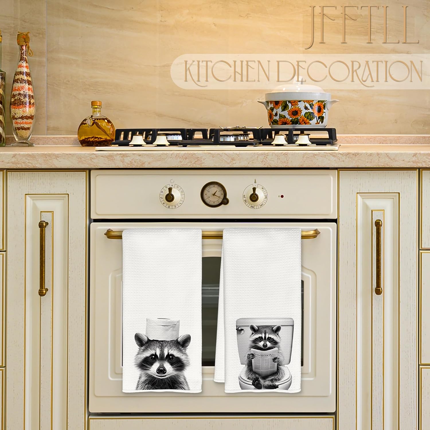 Racoon Bathroom Decor Hand Towels, Raccoon Gifts Funny Bathroom Hand Towels, Funny Decorative Hand Towel, 16x24 Inch Set of 2 image 3