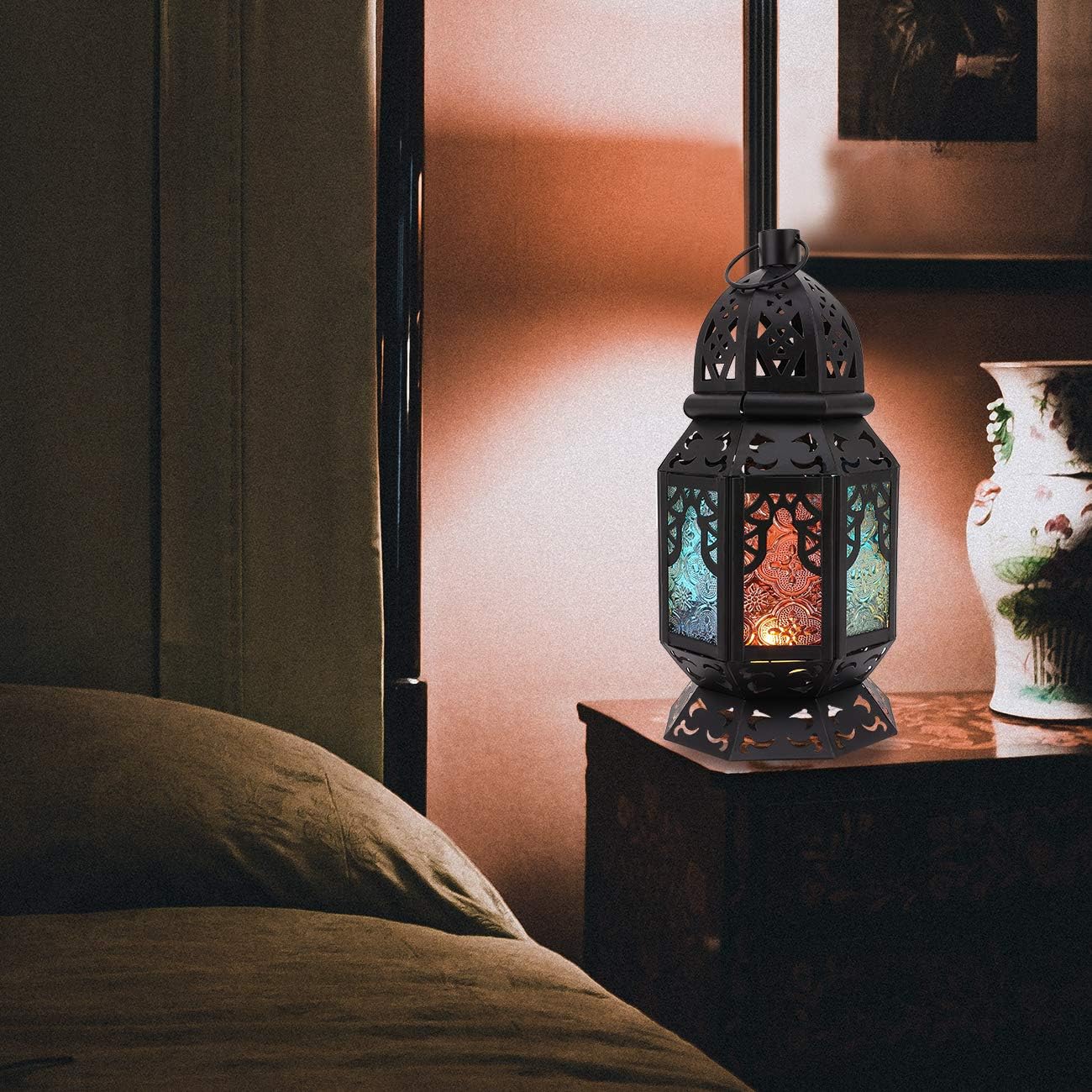Lewondr Ramadan Lantern Decoration, Glass Moroccan Bookshelf Lantern, Retro