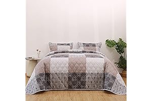 HOMBYS Oversized King Quilt: Soft, Lightweight Comfort