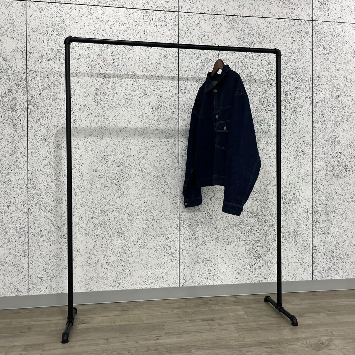 FiDi ハンガーラック ガス管 アイアン　インダストリアル120cm Amazon｜FiDi ハンガーラック ガス管 アイアン 黒 パイプ