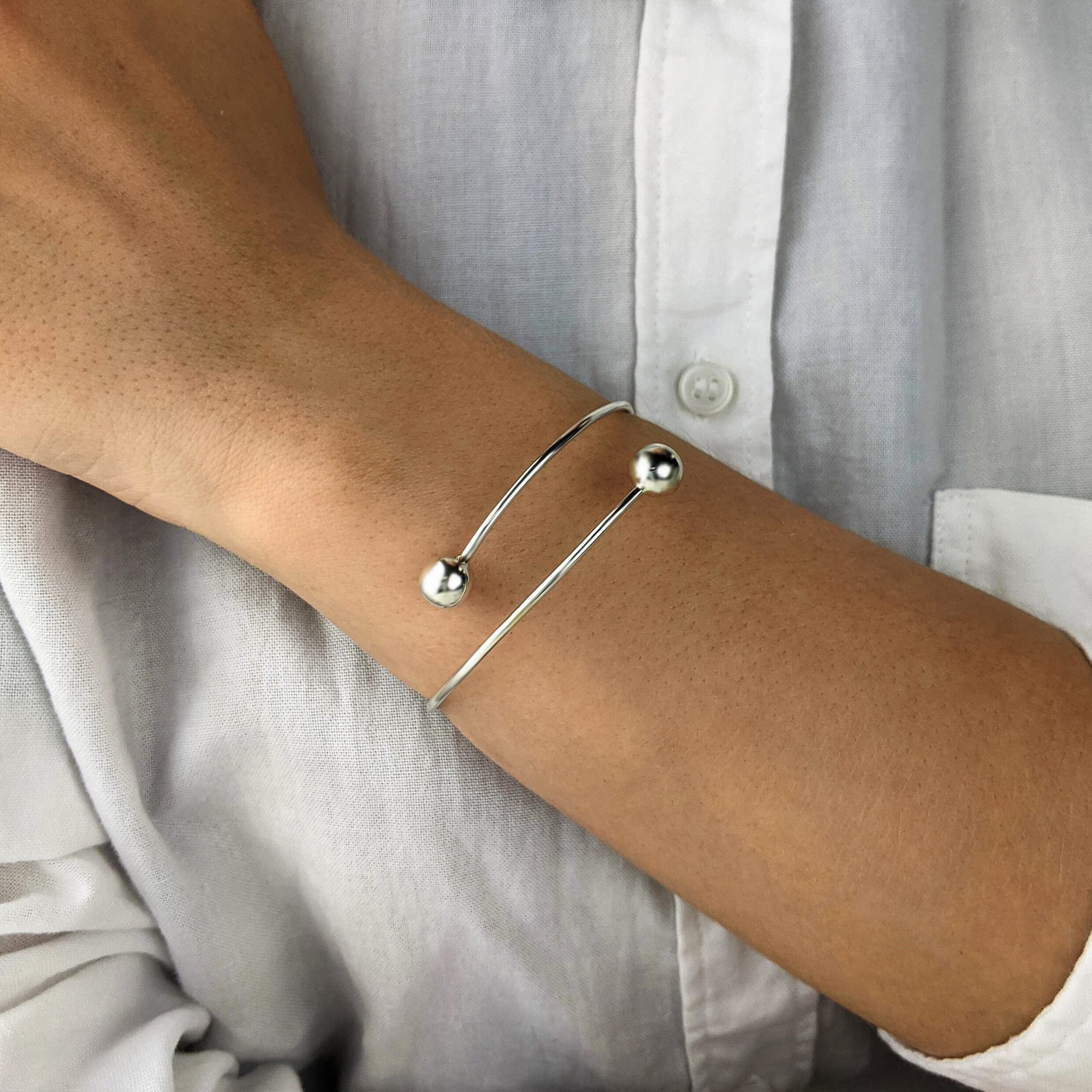 Silverly Bracciale Rigido Avvolgente a Doppia Sfera per Donna in Argento 925 | Bracciale Rigido Minimalista Regolabile Sovrapposto | Design Elegante e Minimalista con Tubo Sottile in Stile Coppia