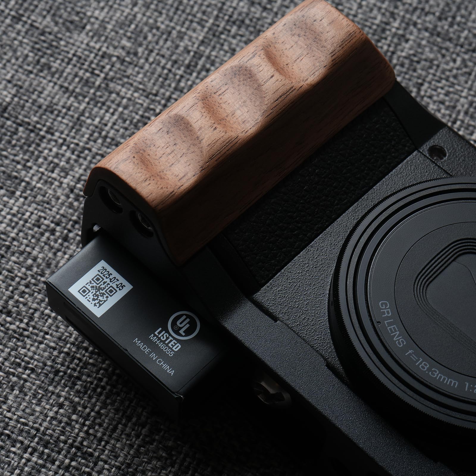 Amazon | RYDSCAM 実木 カメラグリップ 、対応 Ricoh リコー GR IV GR4
