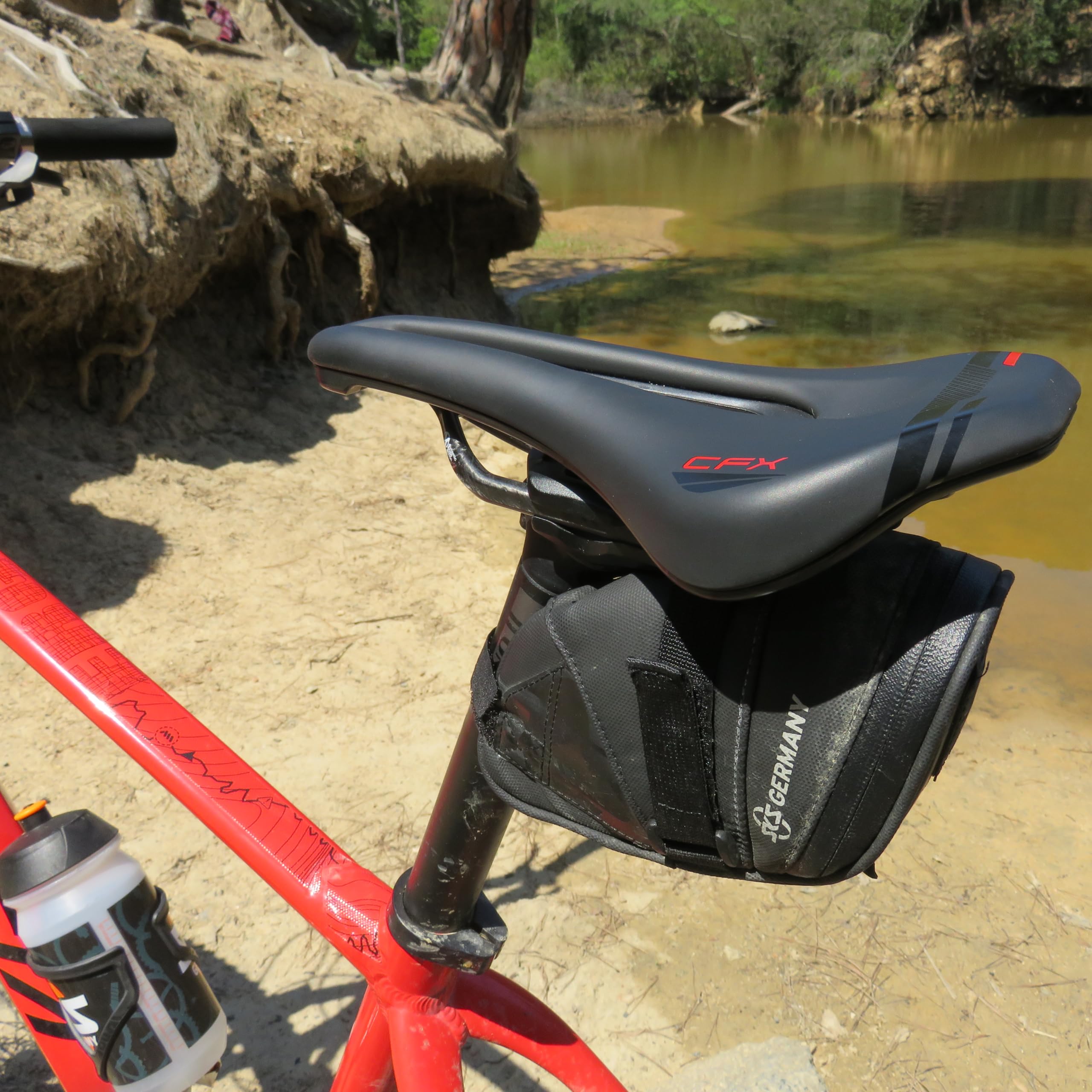 Selle San Marco GROUND Carbon FX - Sella MTB Leggera in Carbonio con Binari DNA, Comfort Ergonomico per Bici da Corsa e Fuoristrada