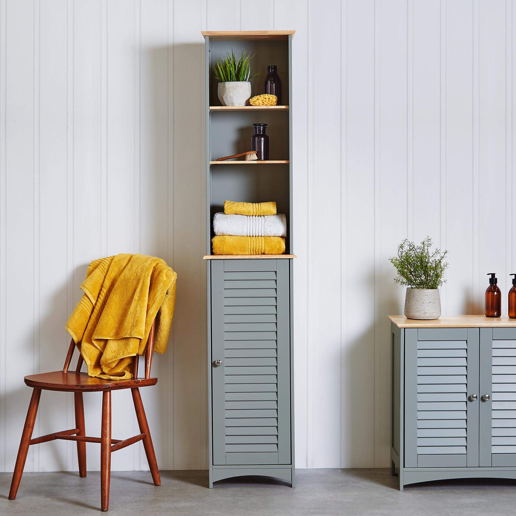 VonHaus Tall Bathroom Grey & Rubberwood Freestanding Storage Cupboard Slimline