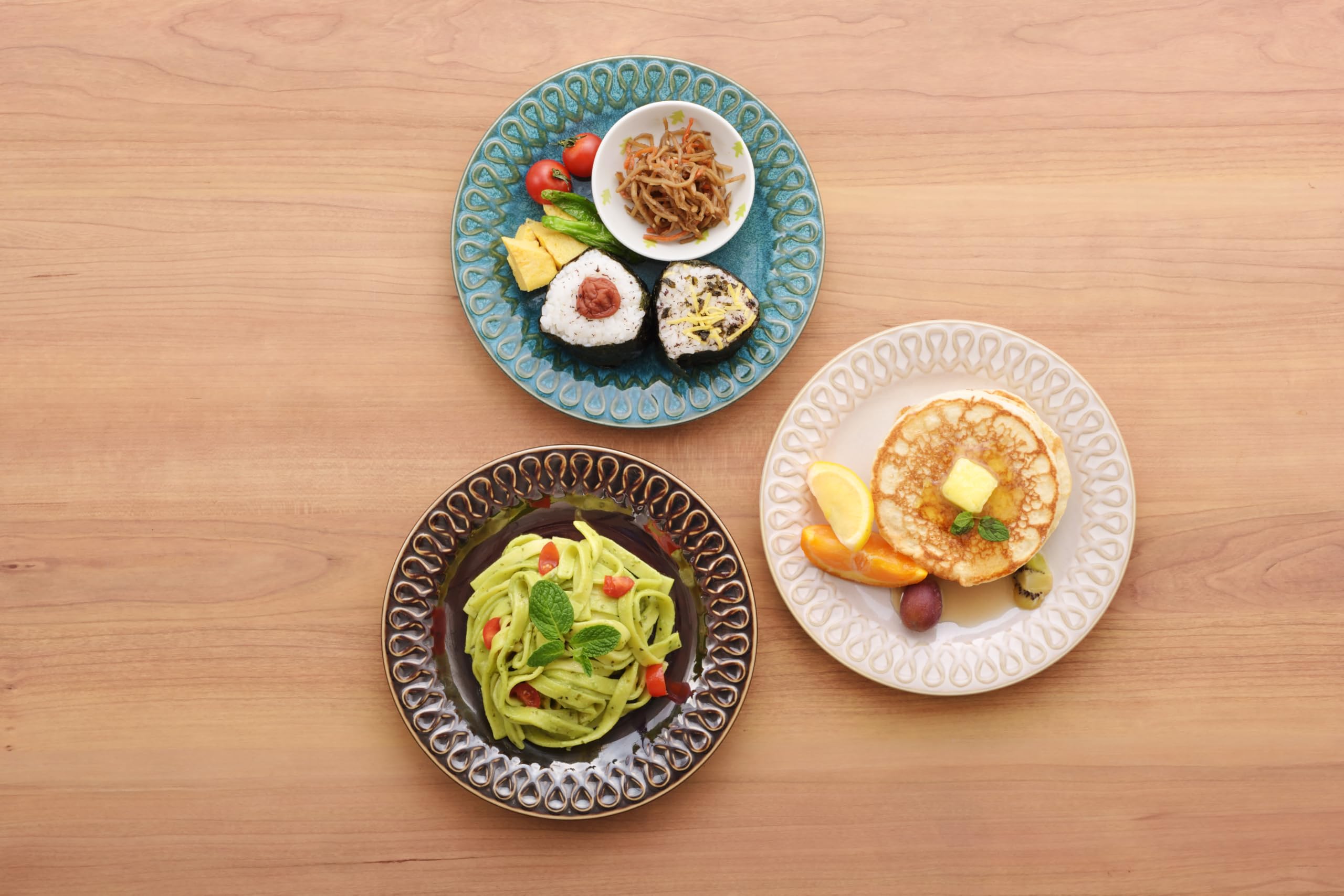 Aito Plate, Cake Plate, Bread Plate, Stylish, Retro, Nostalgic, 8.3 inches (21 cm), Plate (Cream, 1 Sheet), White, White Plate