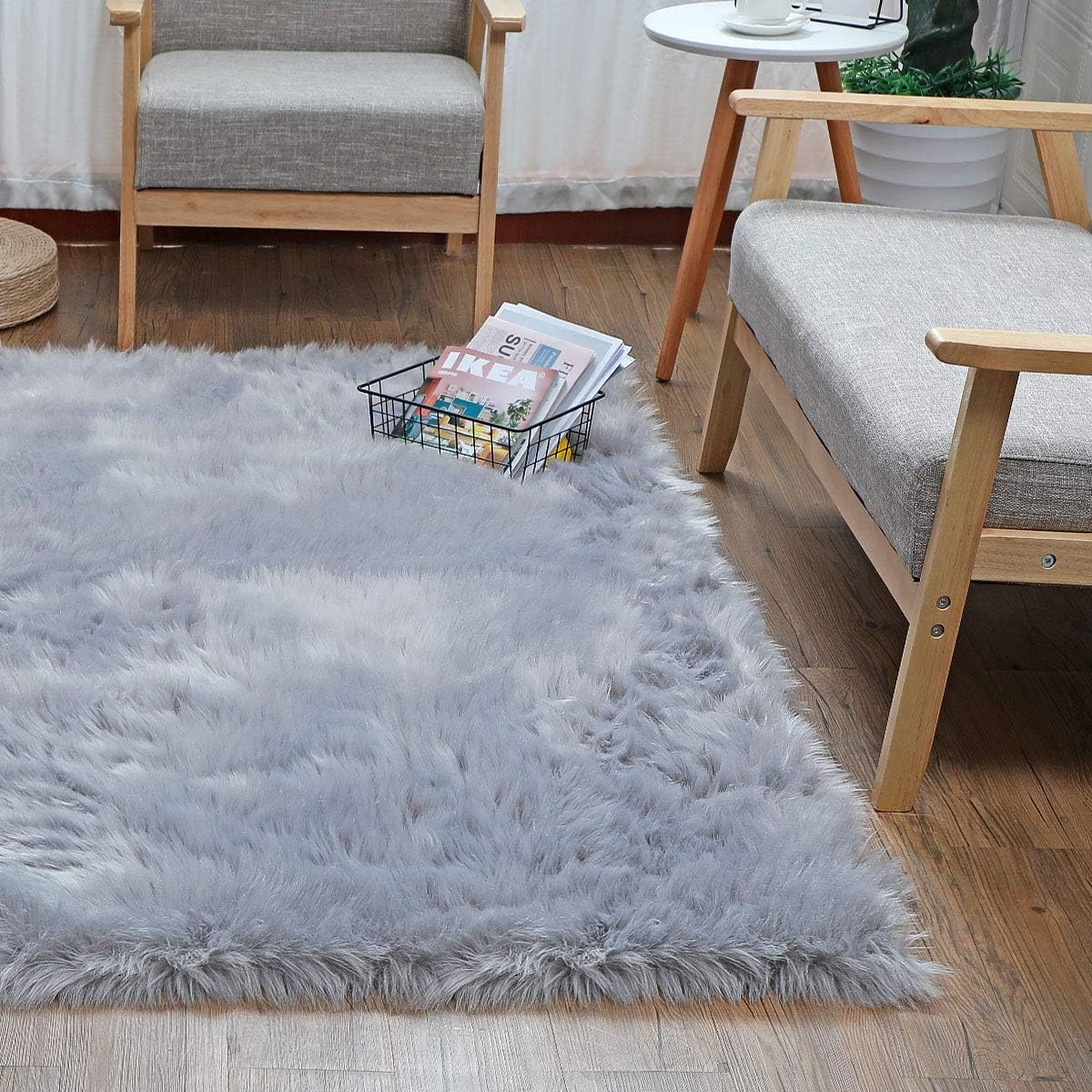 YIHAIC Faux Sheepskin Rug - Image 4