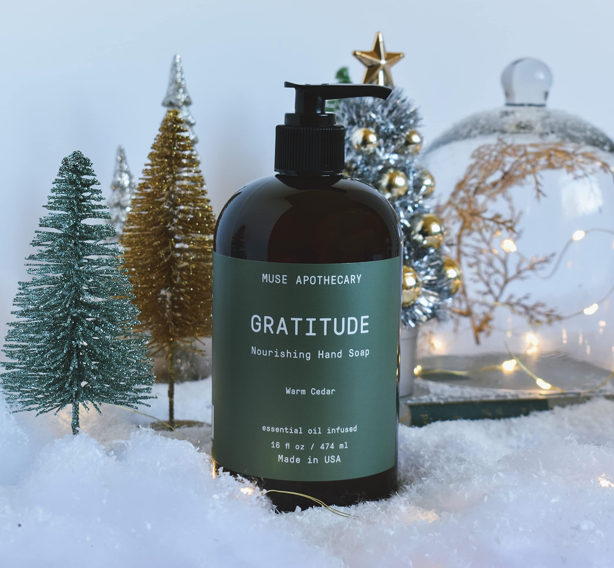 Muse Apothecary Handseife, aromatisch und pflegend, Botanische Kollektion, mit natürlichen ätherischen Ölen für Aromatherapie, 473 ml, warme Zeder, 2 Stück