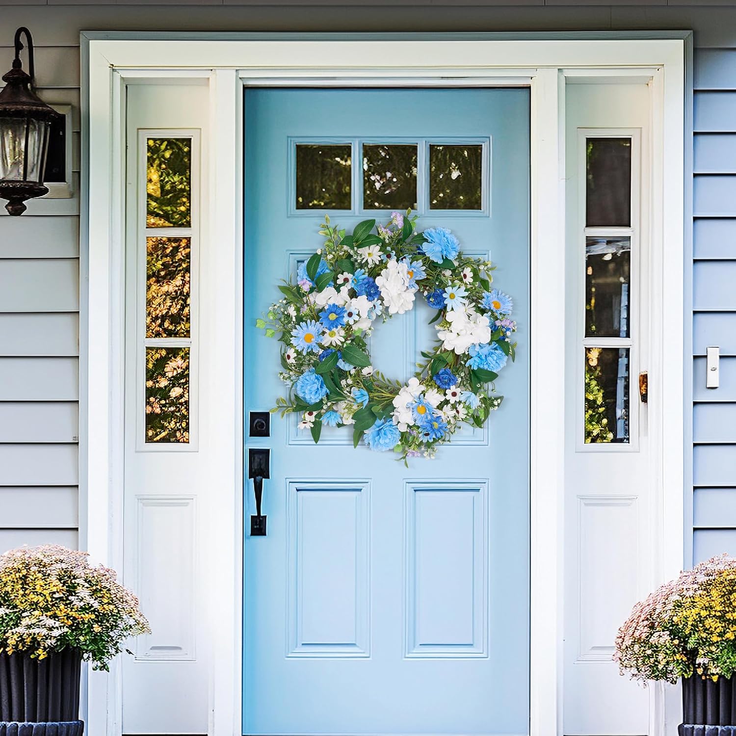 GENMOUS 24 Inch Summer Spring Blue Daisy Wreath for Front Door, Rustic and Farmhouse Flower Wreath with Myosotis sylvatica, Indoor&Outdoor Wedding Wall Home Decor