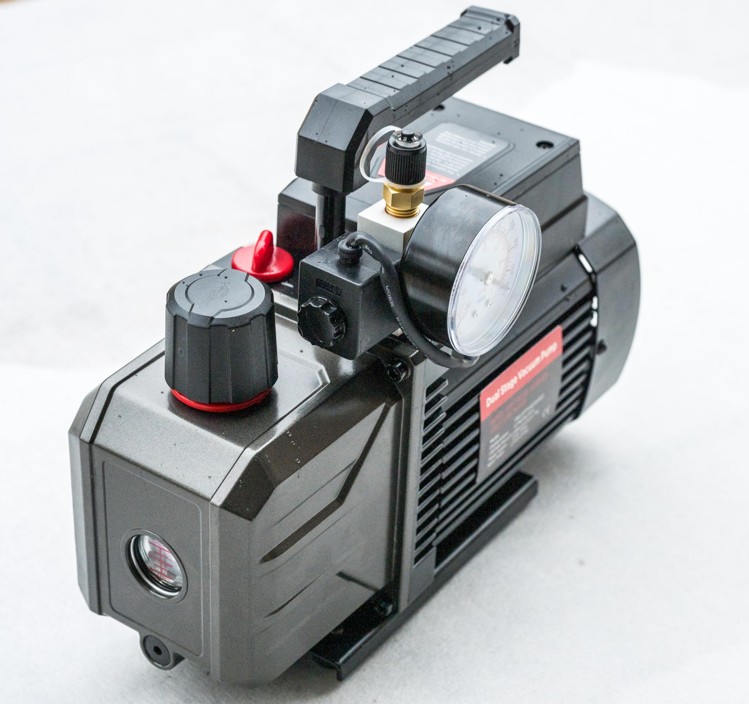 Pompa a vuoto a due stadi con valvola di intercettazione e manometro 2 CFM 1/3 HP 56 L/min HVAC R32