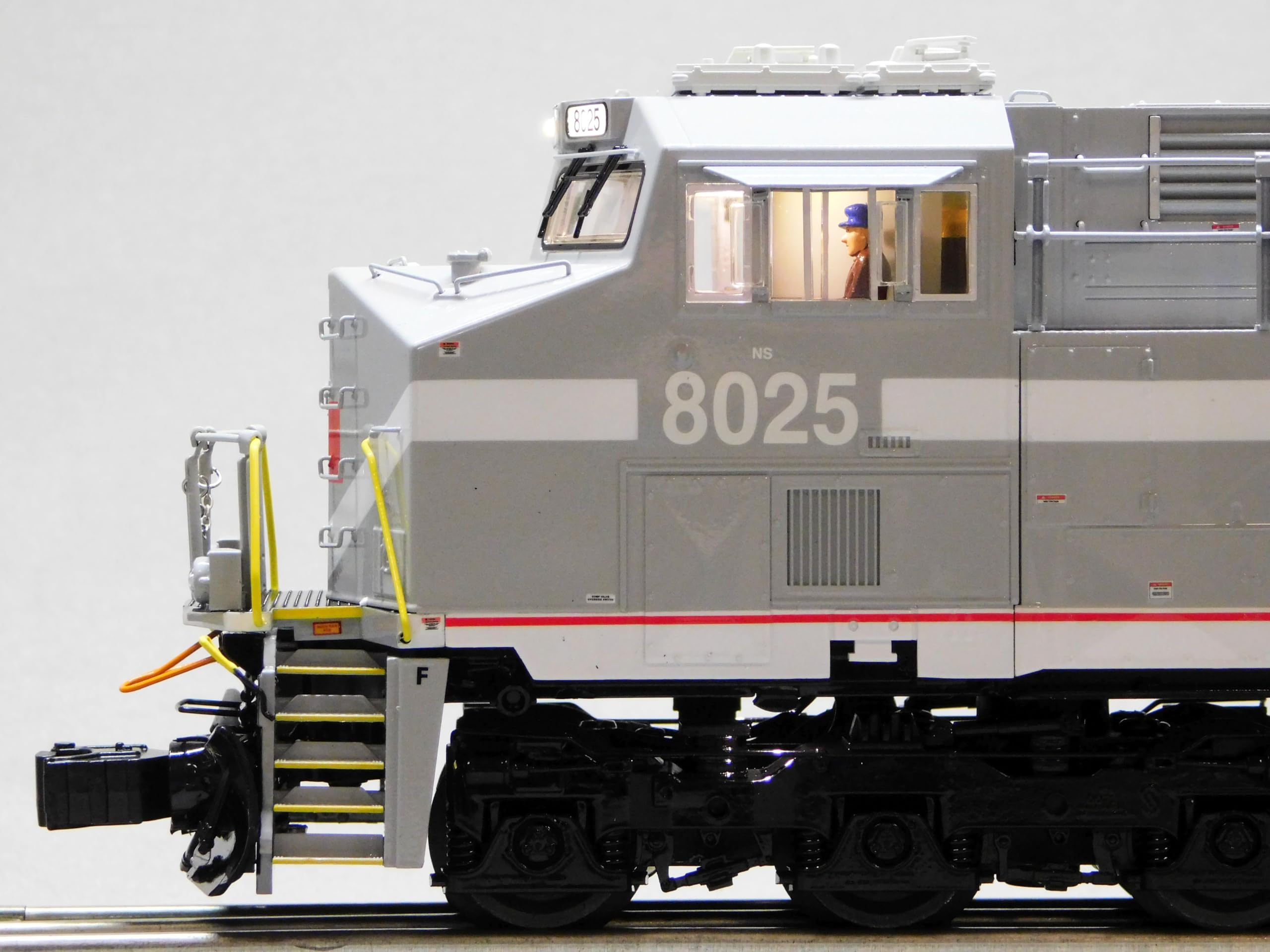 Lionel BTO Monongahela Legacy ES44 Diesel Locomotive #8025 O Gauge 2433491